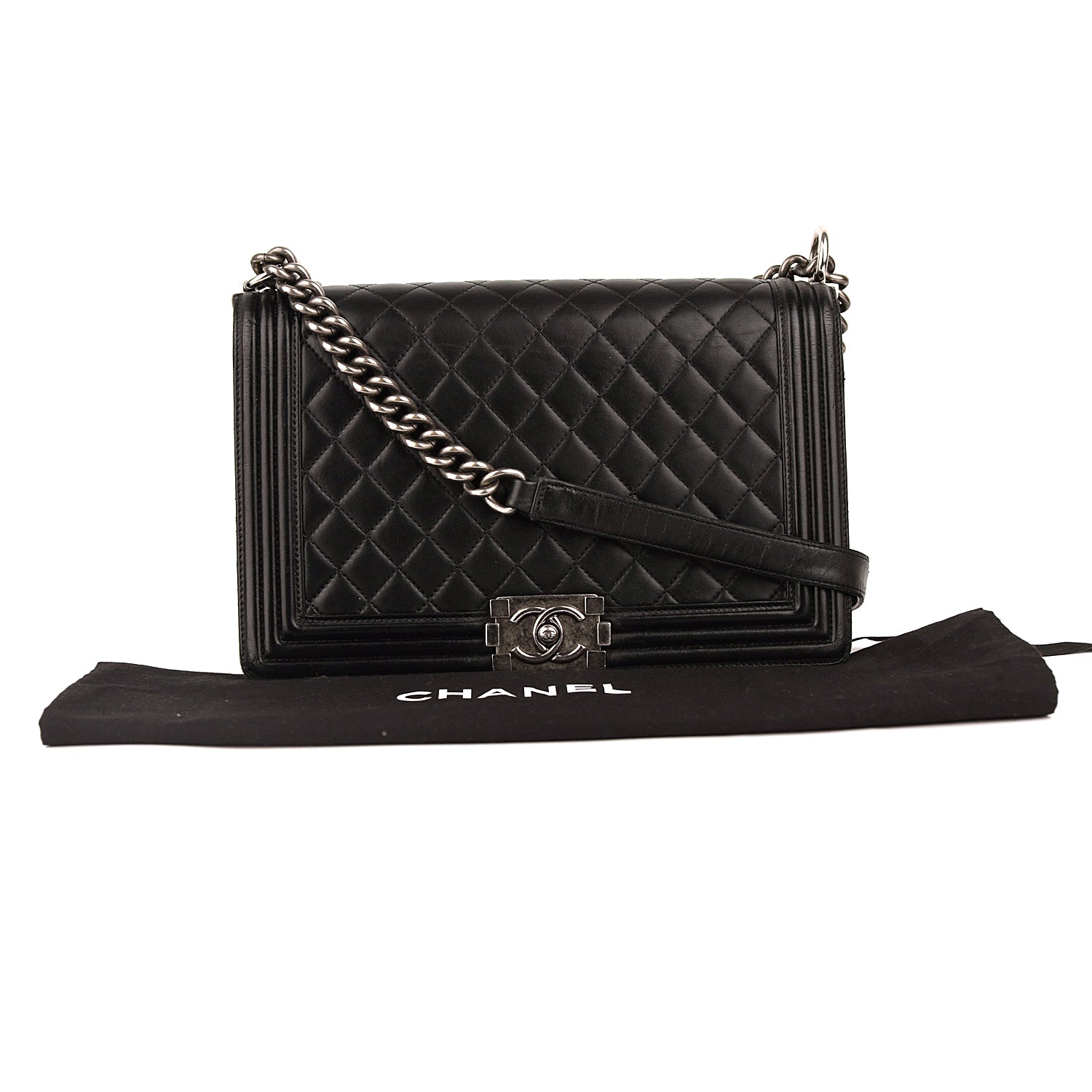Chanel Boy Bag Medium Quilted New