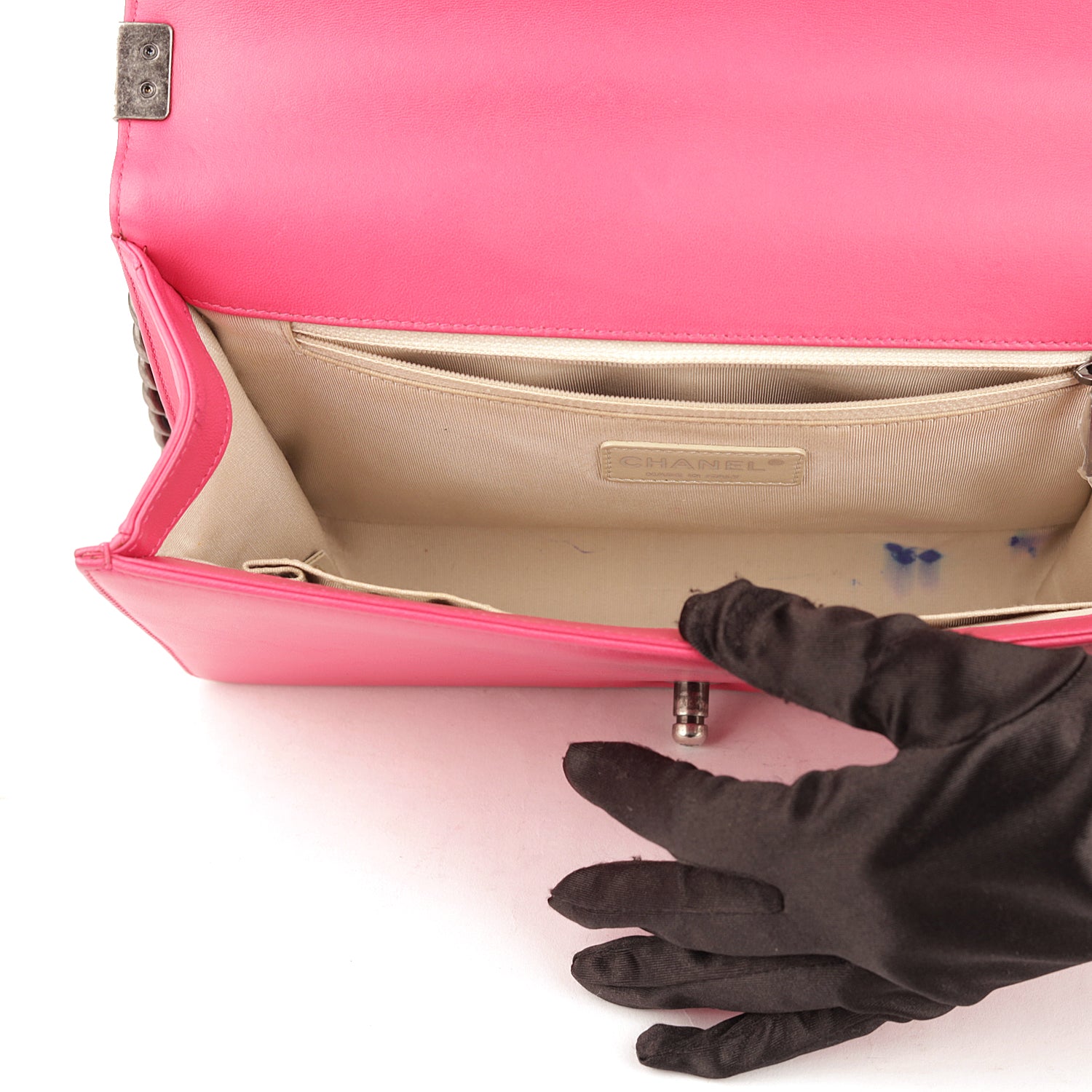 Chanel Boy Bag Medium Pink Quilted Lambskin