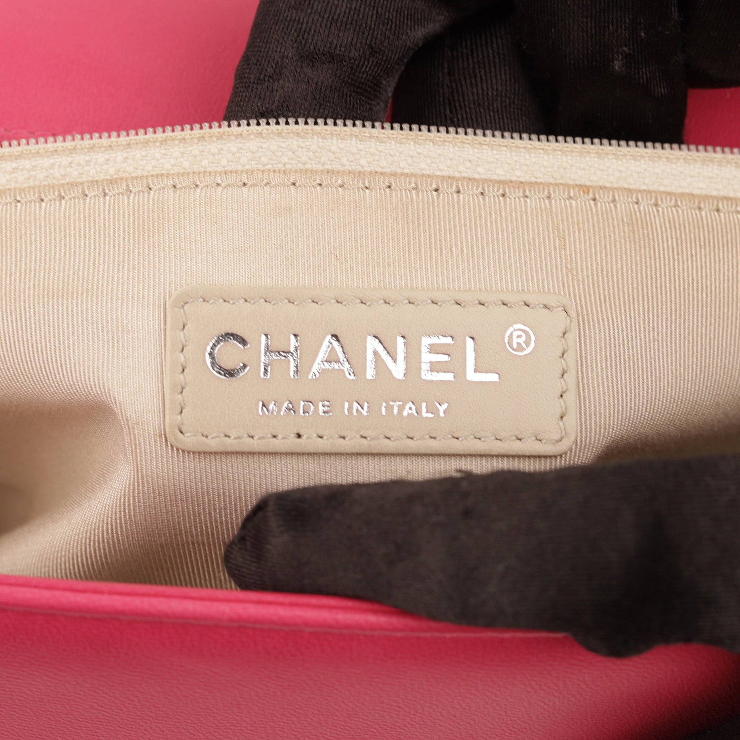 Chanel Boy Bag Medium Pink Quilted Lambskin
