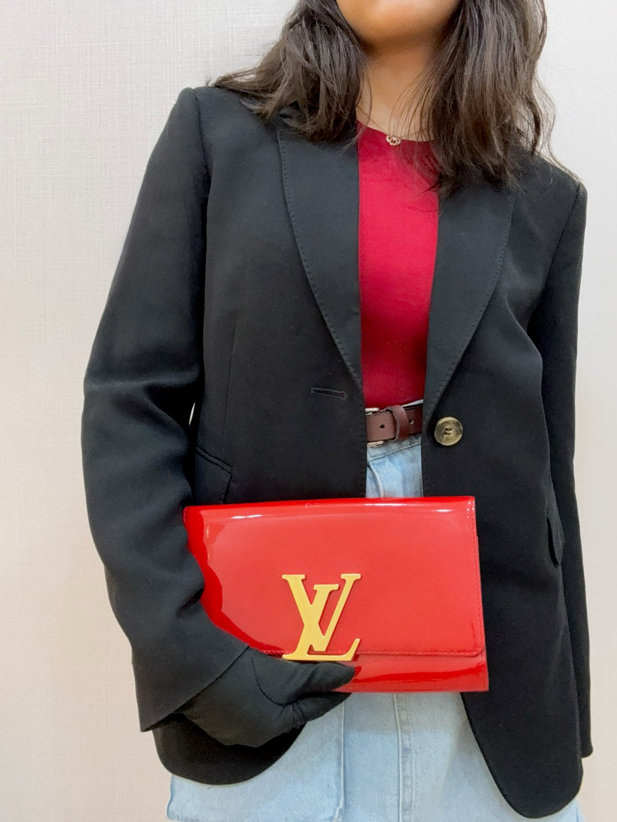 Louis Vuitton Vernis Louise Clutch Bag in Red Patent Leather