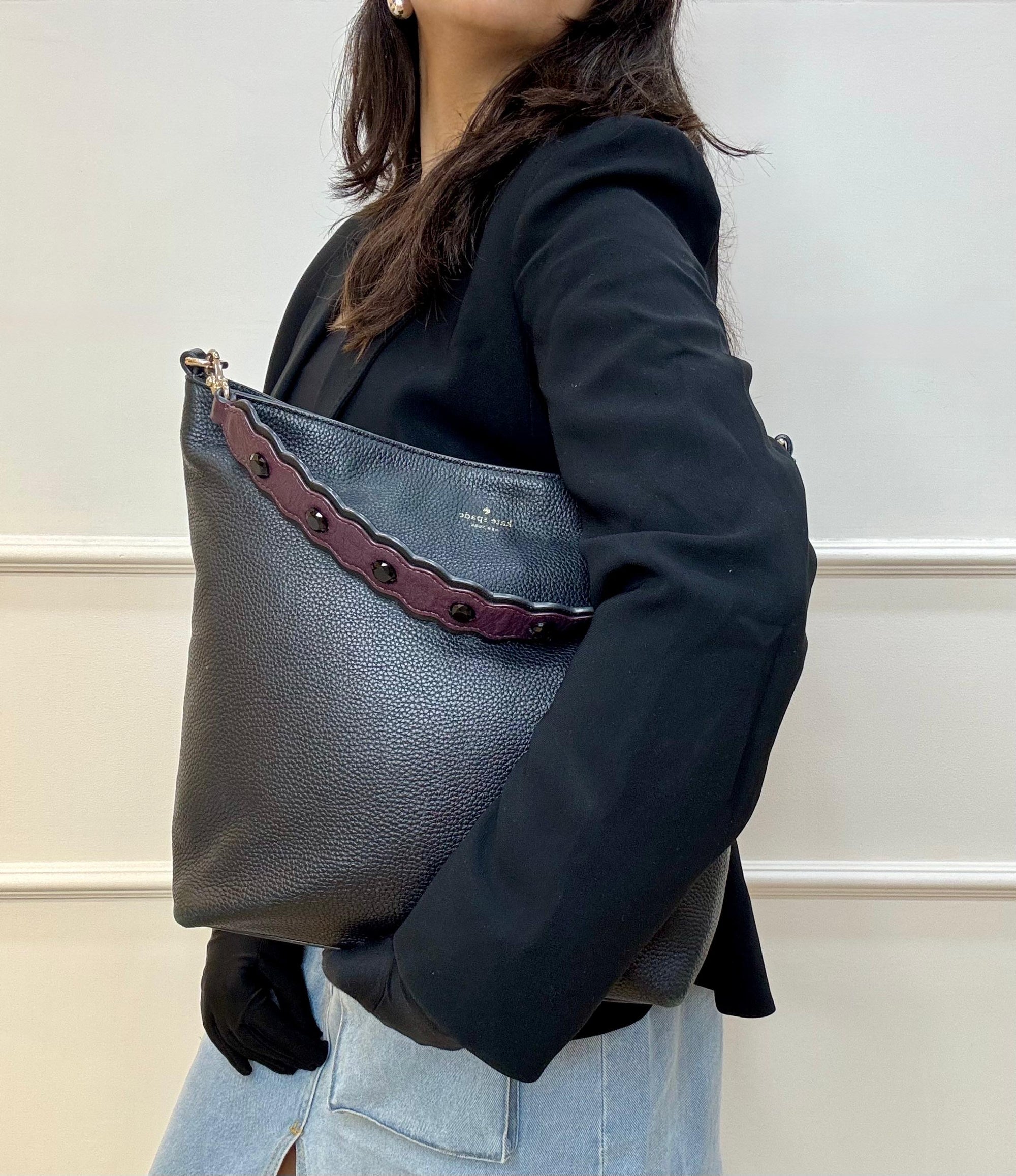 Kate Spade New York — Pebbled Leather Scalloped-Edge Shoulder Bag