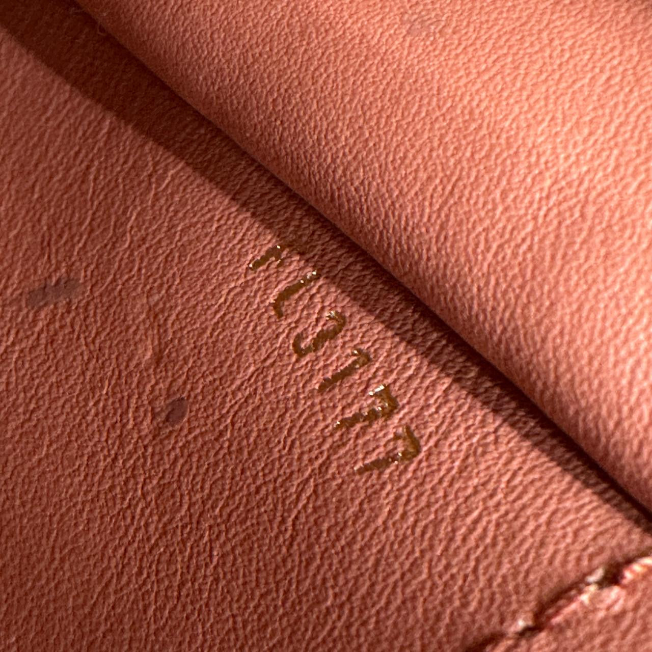 Louis Vuitton Neverfull MM Tote