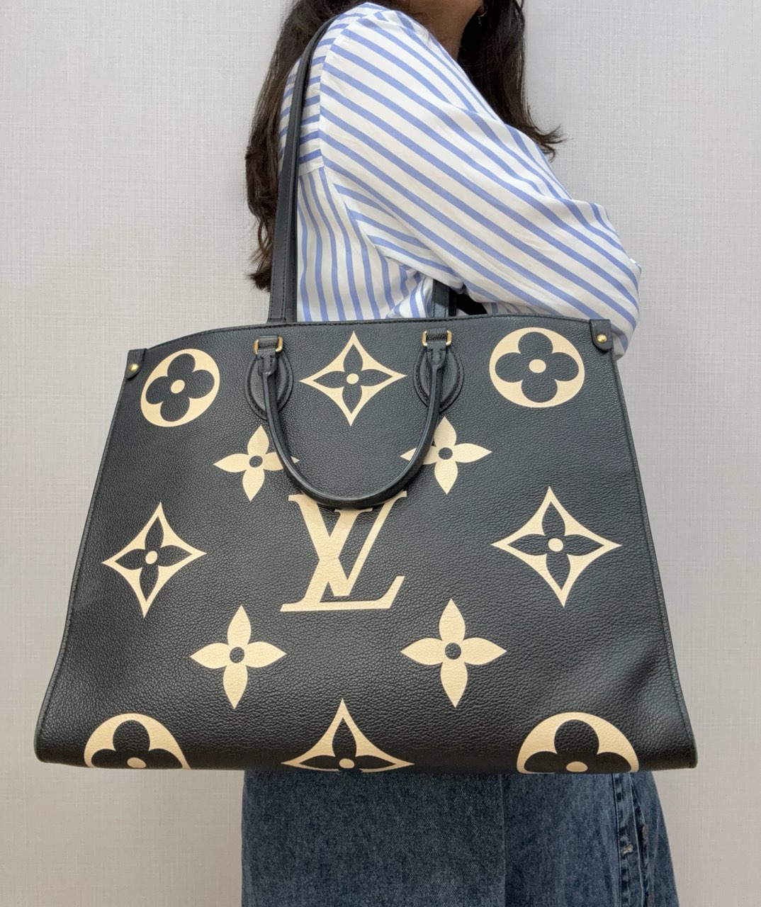Louis Vuitton OnTheGo Black Monogram Empreinte