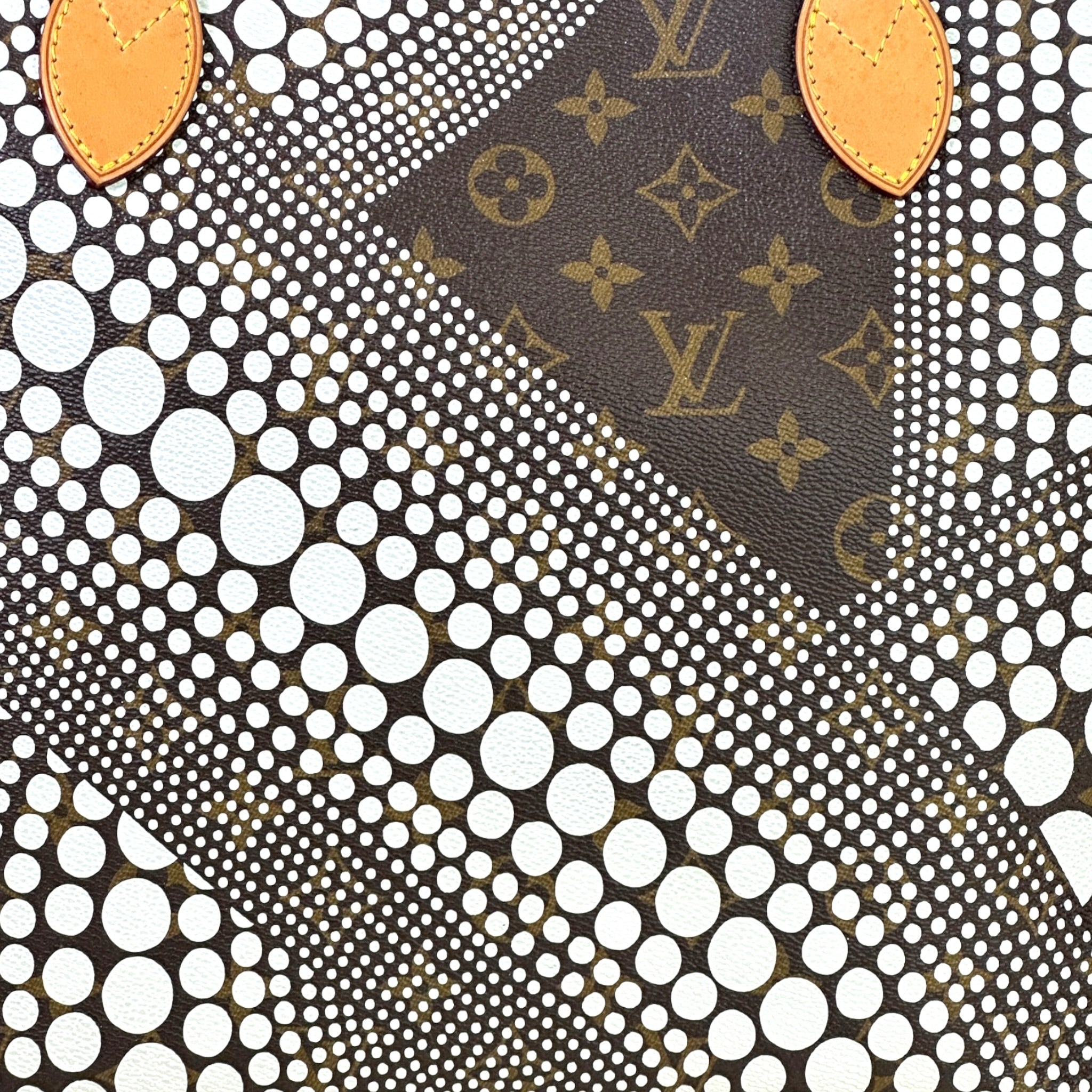 Louis Vuitton Neverfull MM Monogram Yayoi Kusama Wave Canvas