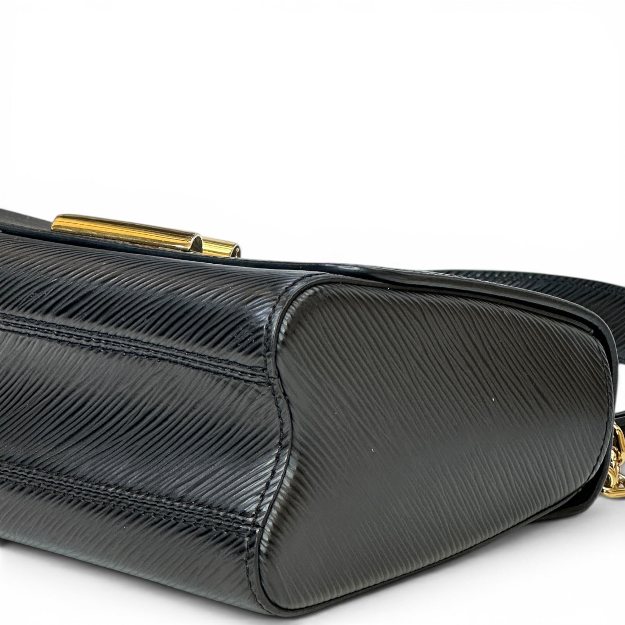Louis Vuitton Twist MM Bag Black Epi Leather