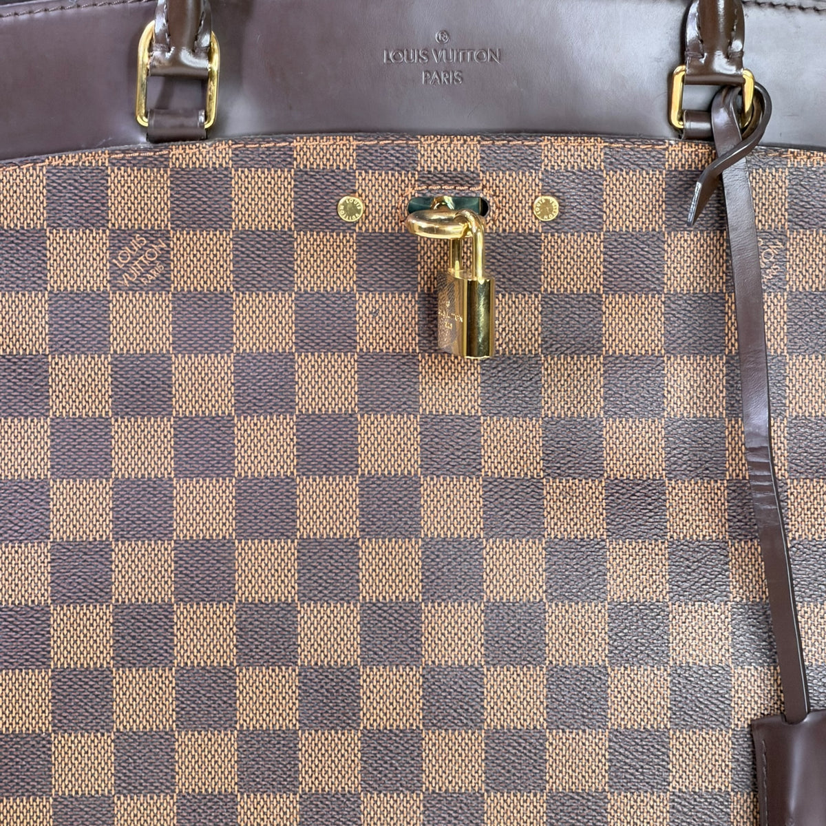 Louis Vuitton Rivoli mm Tote