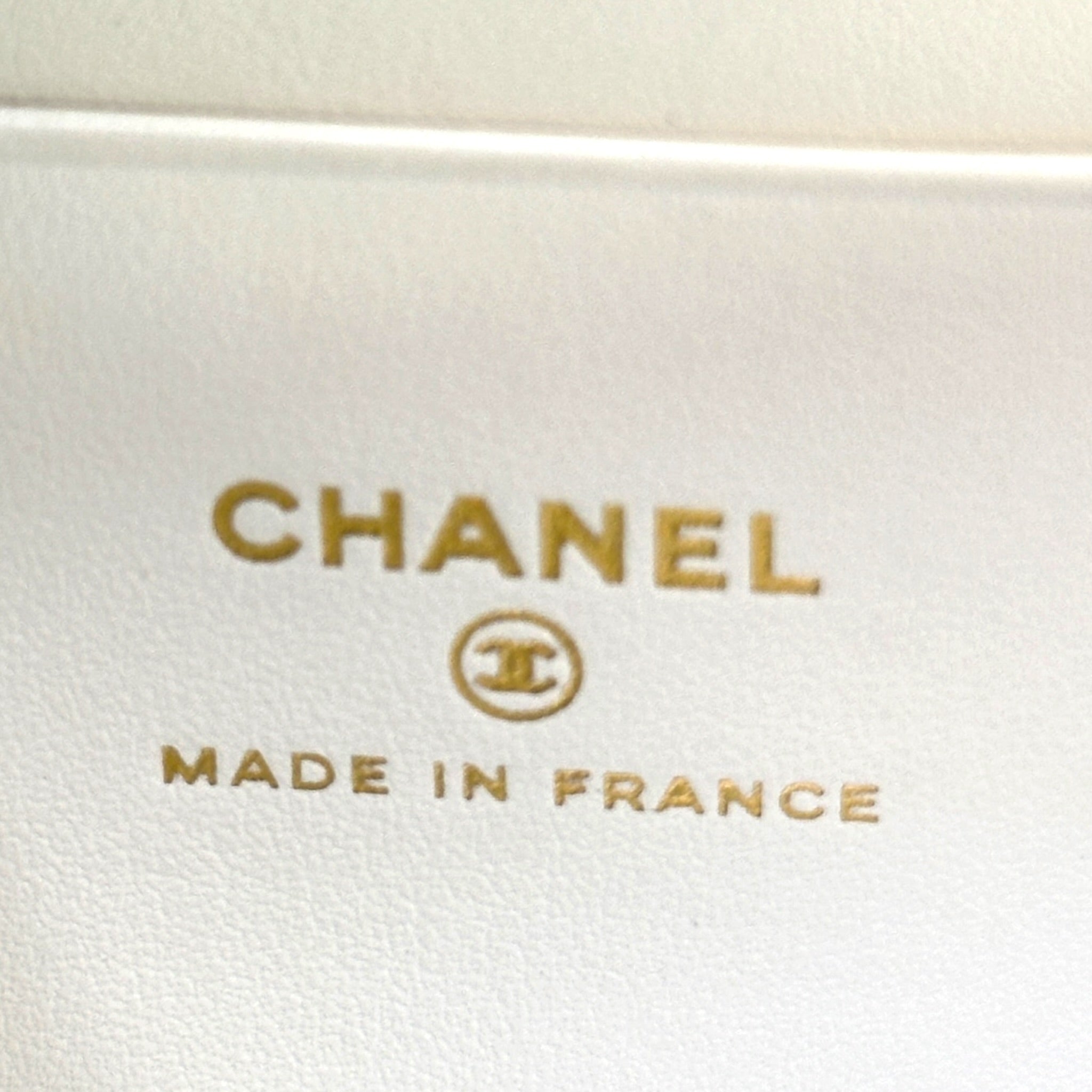 Chanel Vanity Case White Quilted Caviar Leather