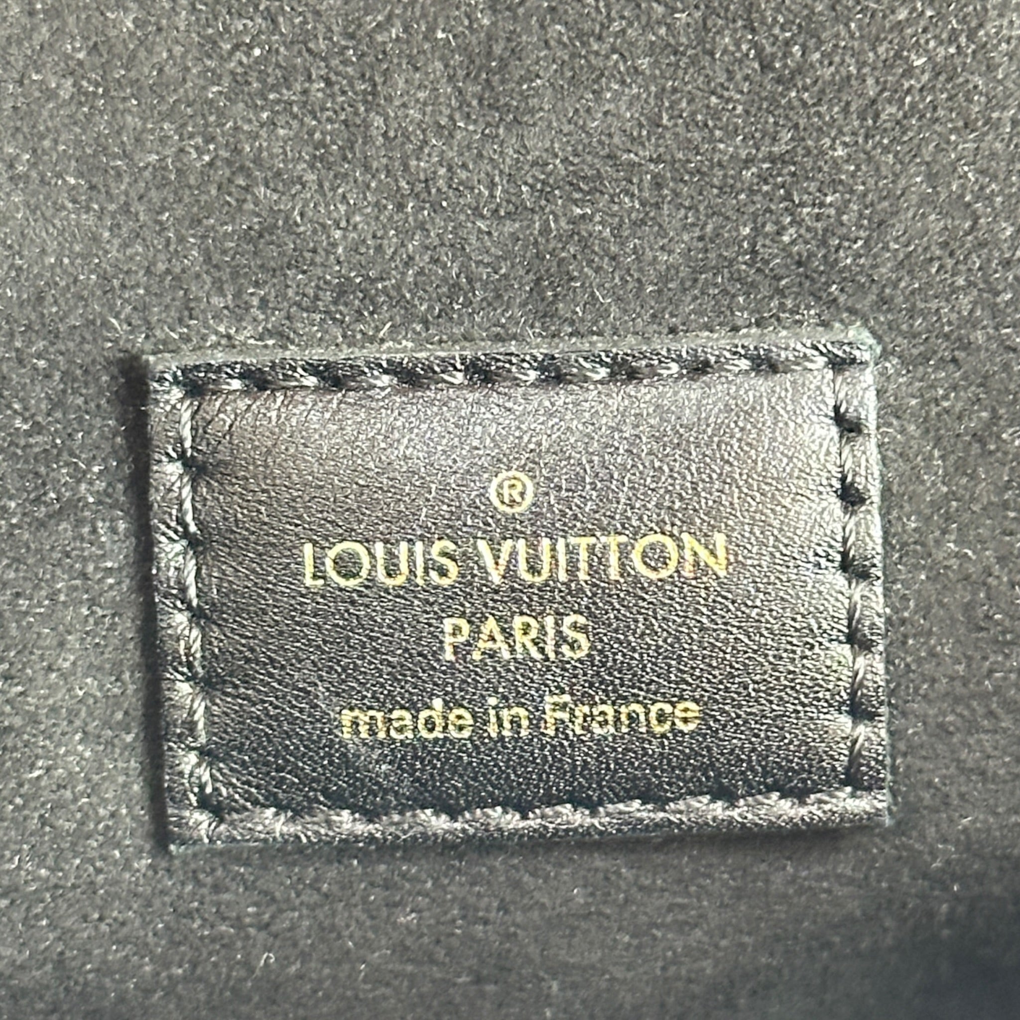 Louis Vuitton Pochette Métis Reverse Monogram canvas