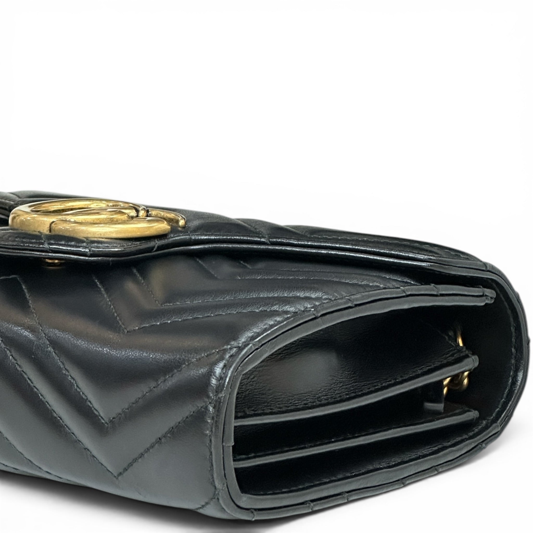 Gucci GG Marmont Wallet on Chain Black Matelasse Chevron