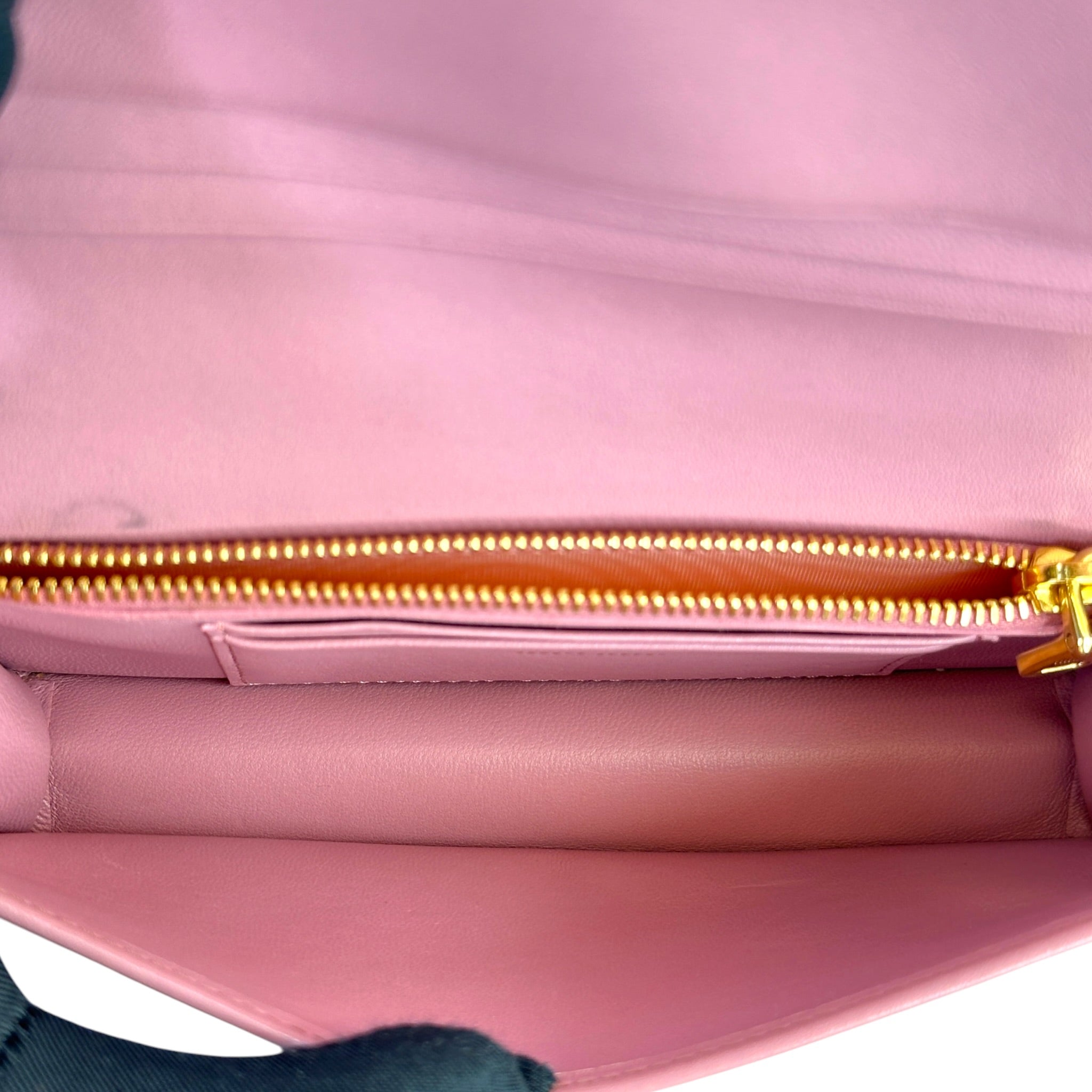 Miu Miu Pink Quilted Matelasse nappa Leatehr wallet