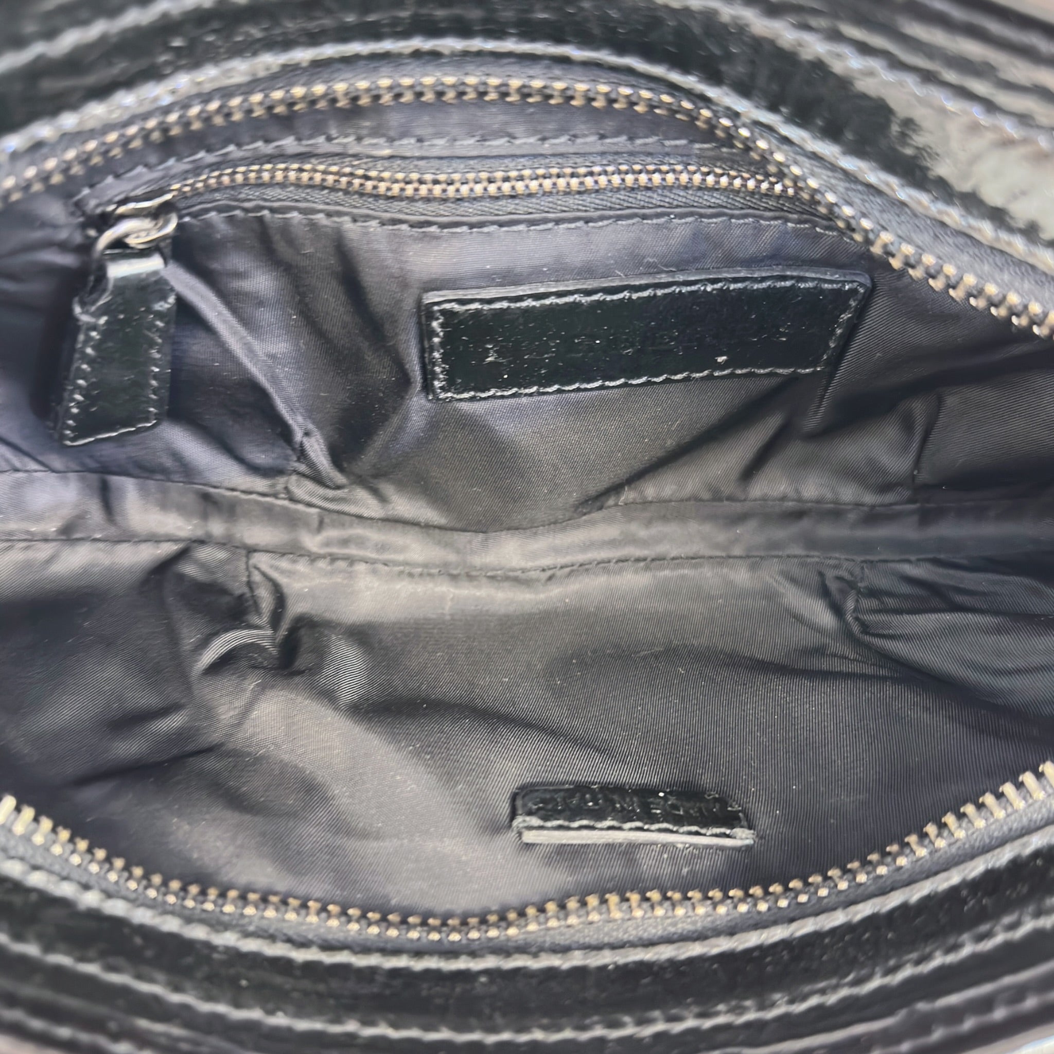 Burberry supernova check hobo bag black quilted patent leather