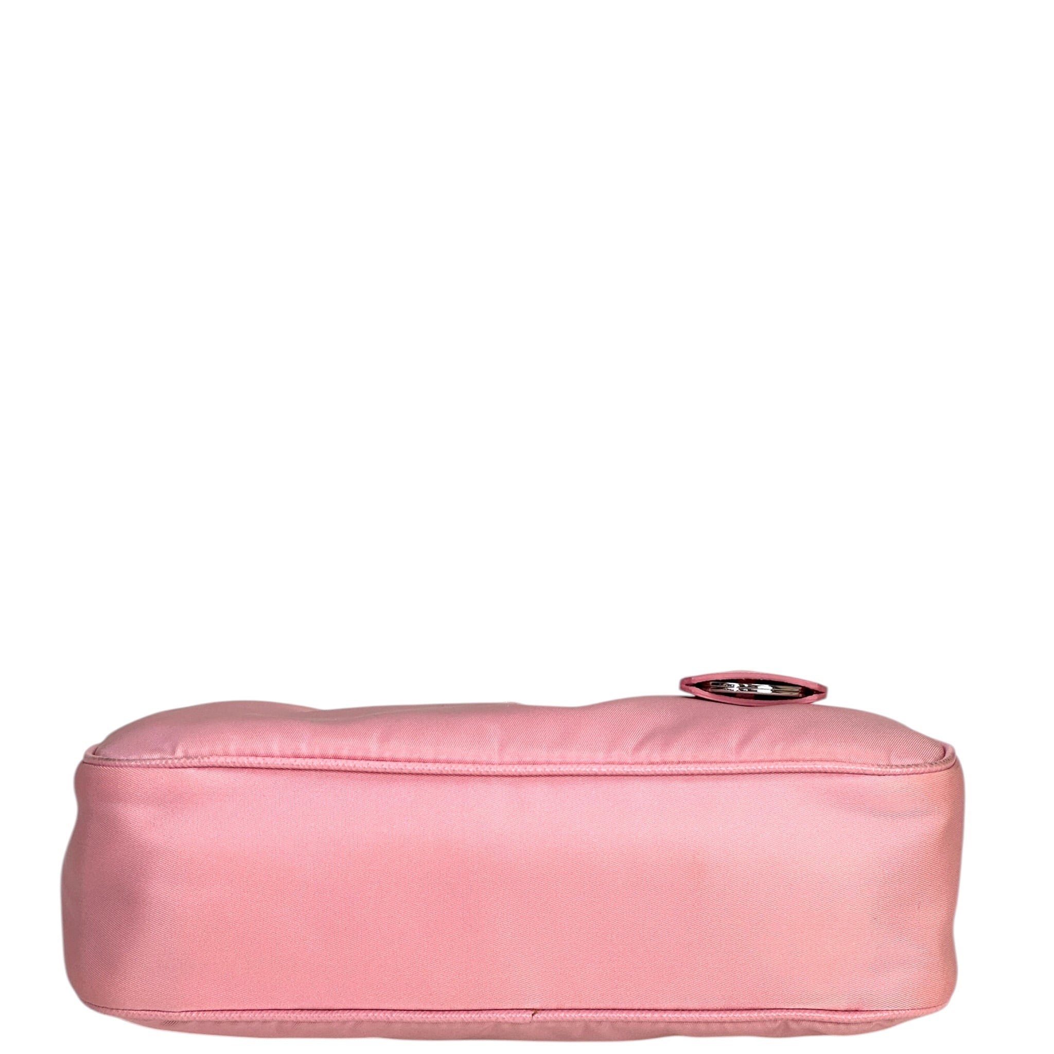 Prada Re-Edition 2005 Shoulder Bag Pink Nylon