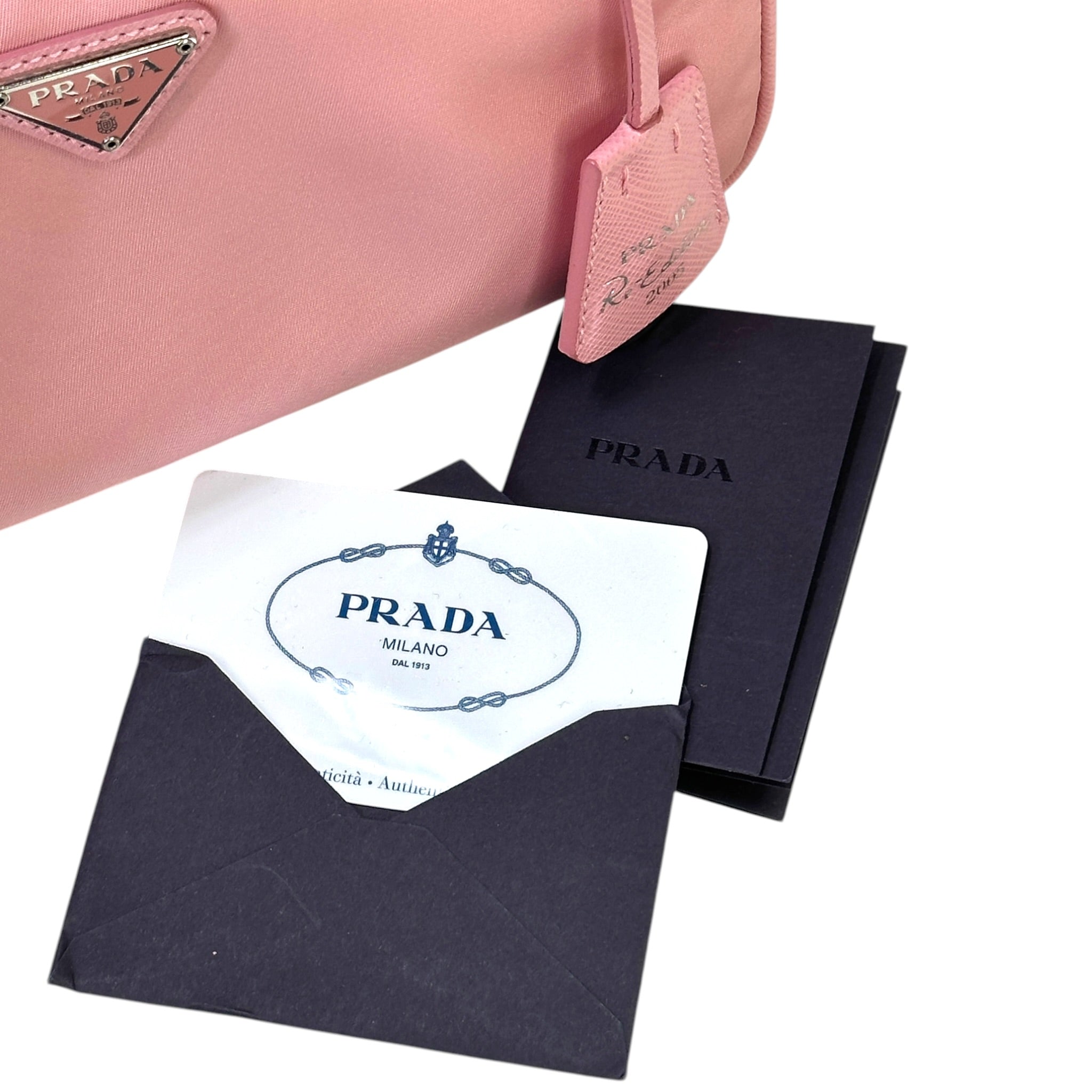 Prada Re-Edition 2005 Shoulder Bag Pink Nylon