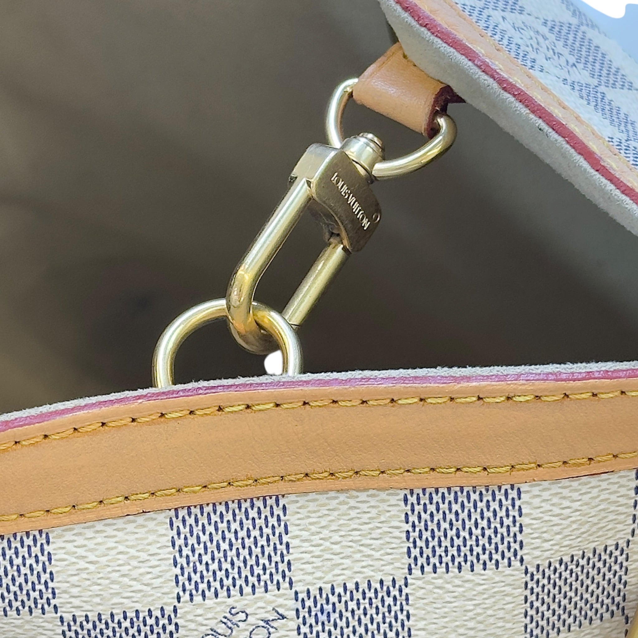 Louis Vuitton Damier Azur Hampstead MM Tote Bag