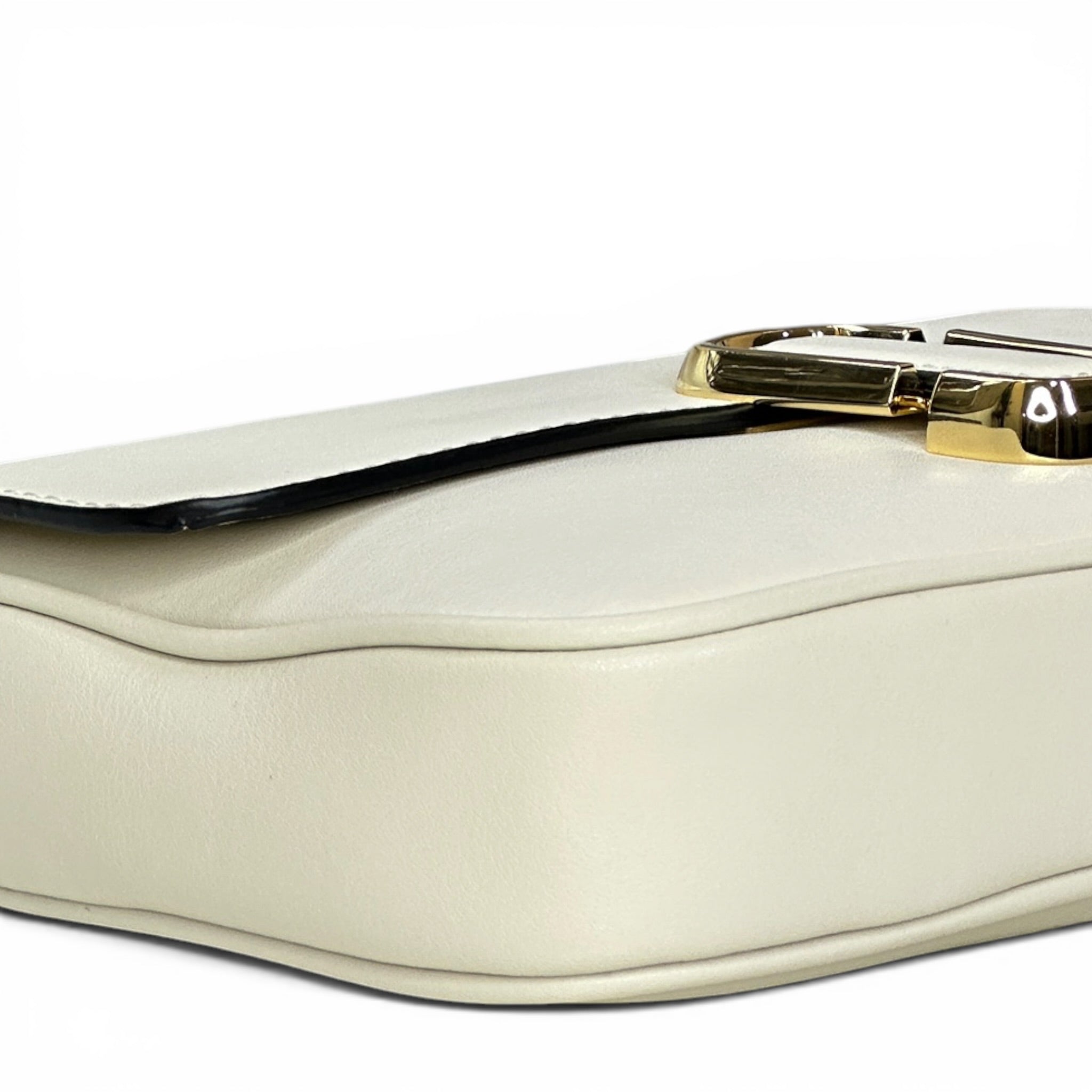Marc Jacobs The J Marc White Leather Shoulder Bag
