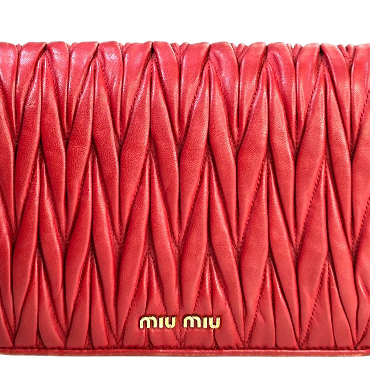MIU MIU Matelasse Medium Red leather Flap crossbody bag