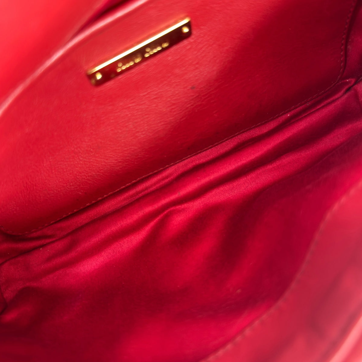MIU MIU Matelasse Medium Red leather Flap crossbody bag