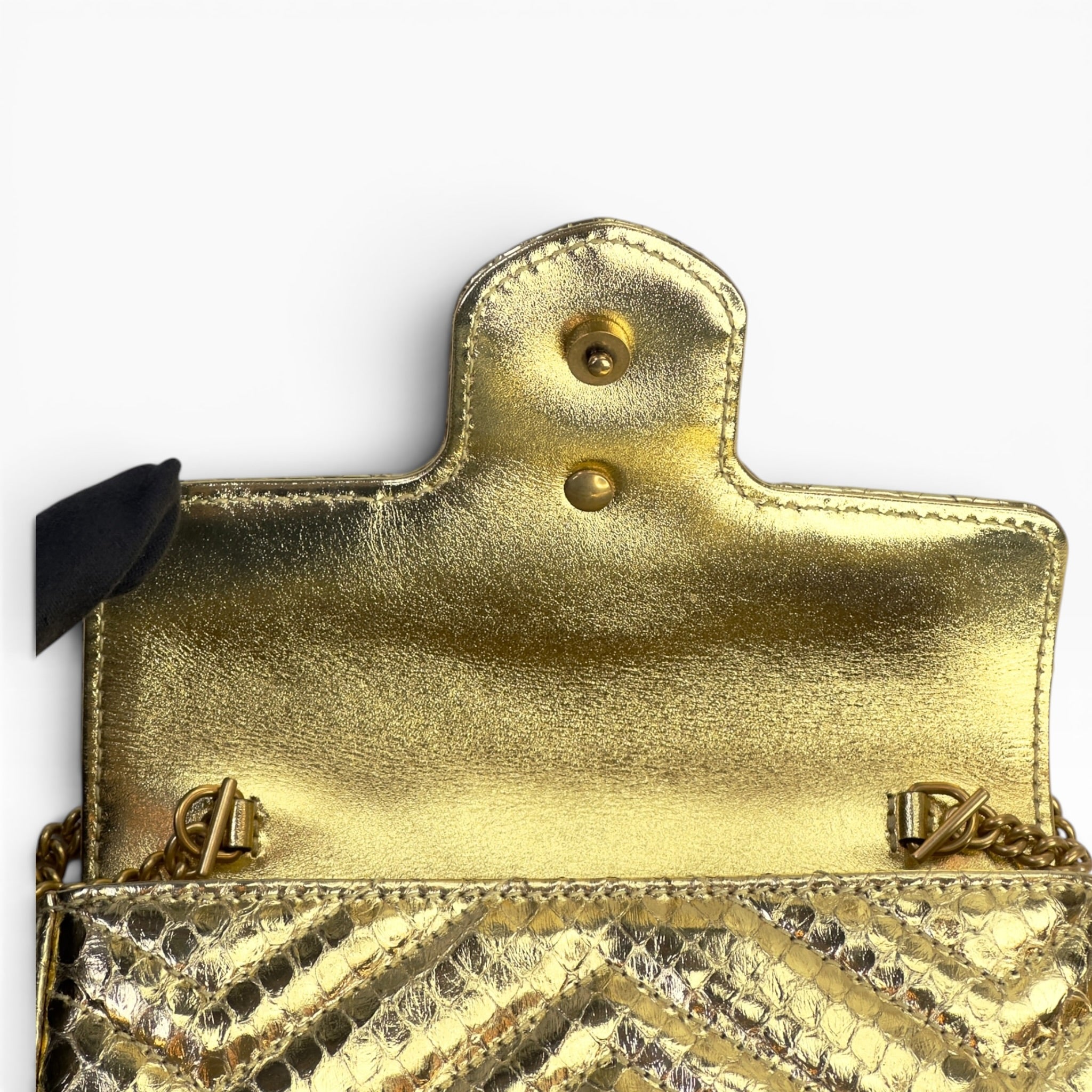 Gucci GG Marmont metallic gold leather mini shoulder bag
