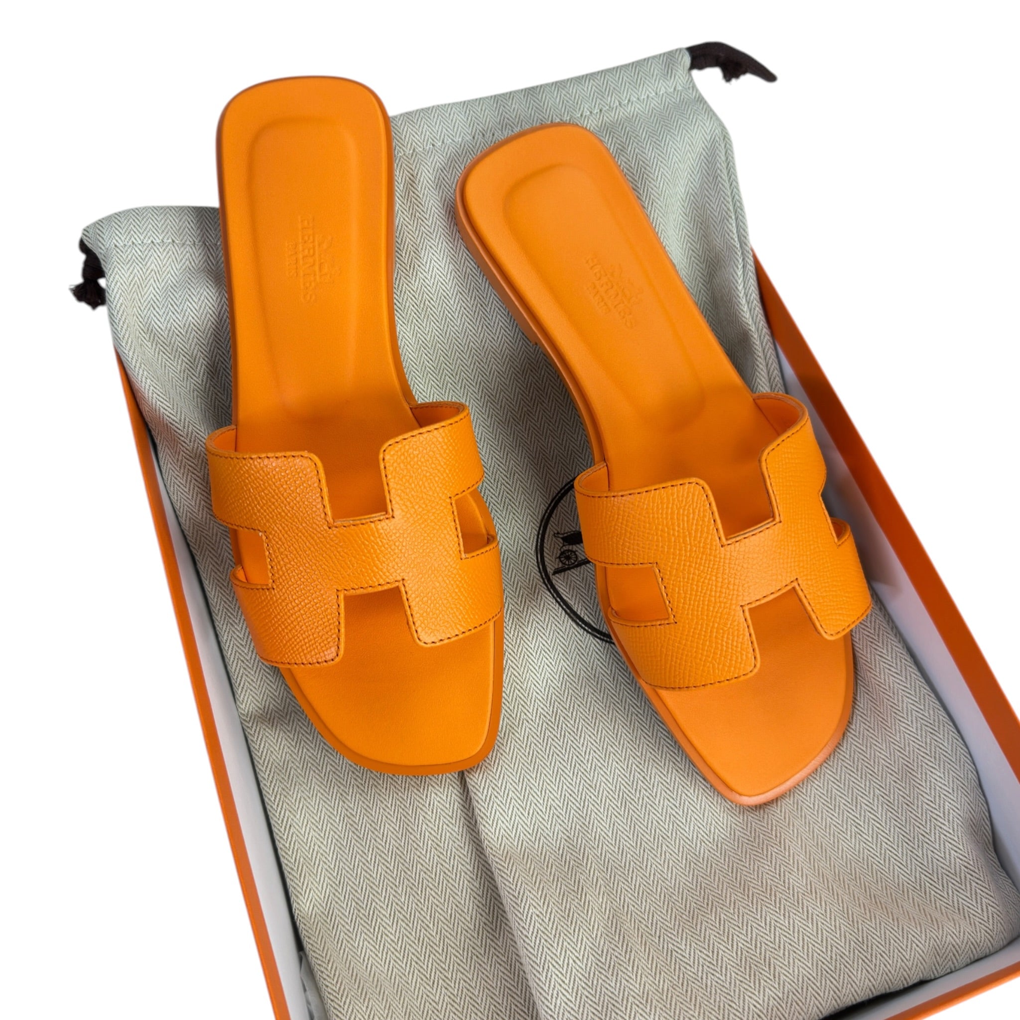 Hermes Orans EU 37 (Orange)