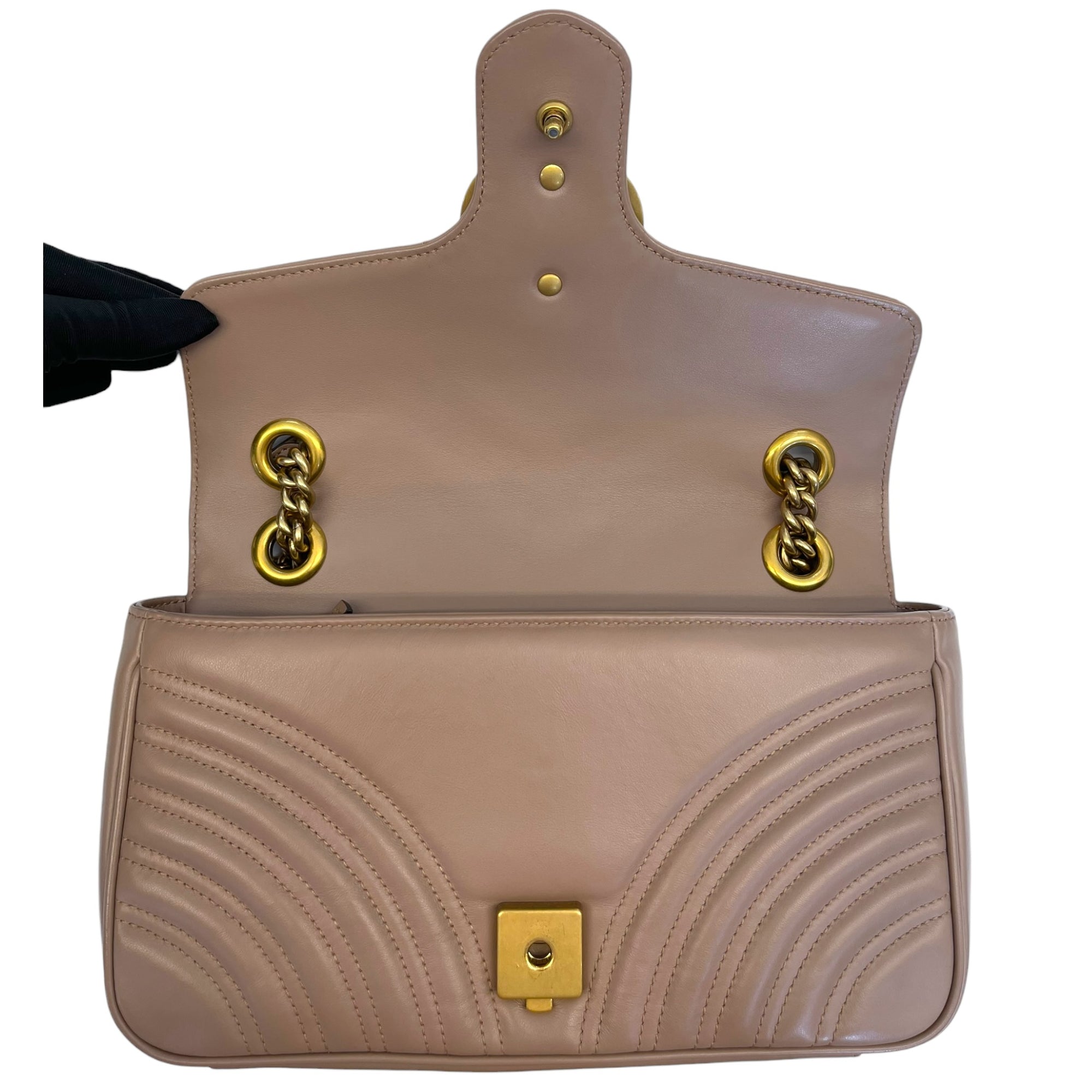 Gucci GG Marmont Shoulder Bag Beige Matelassé Leather