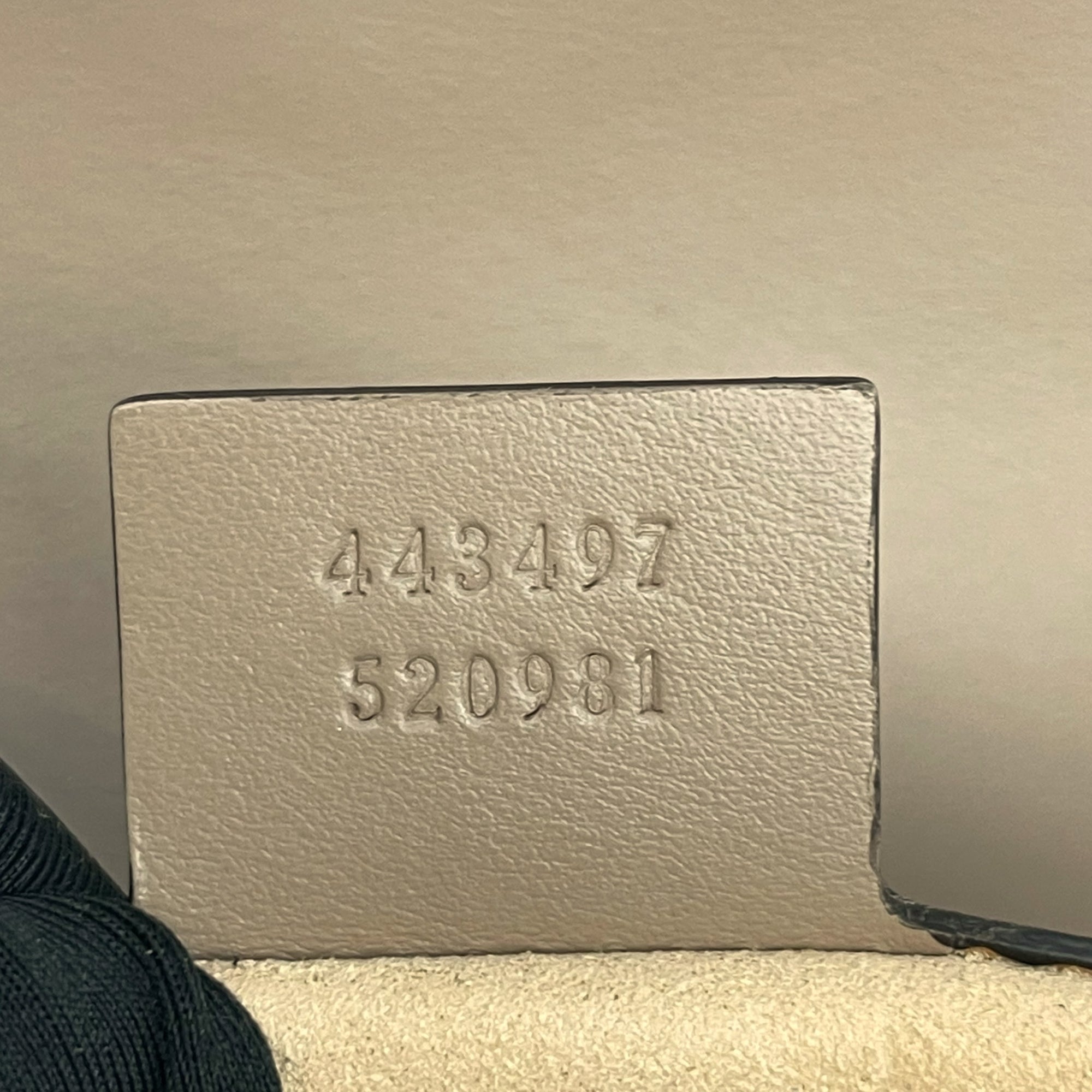 Gucci GG Marmont Shoulder Bag Beige Matelassé Leather