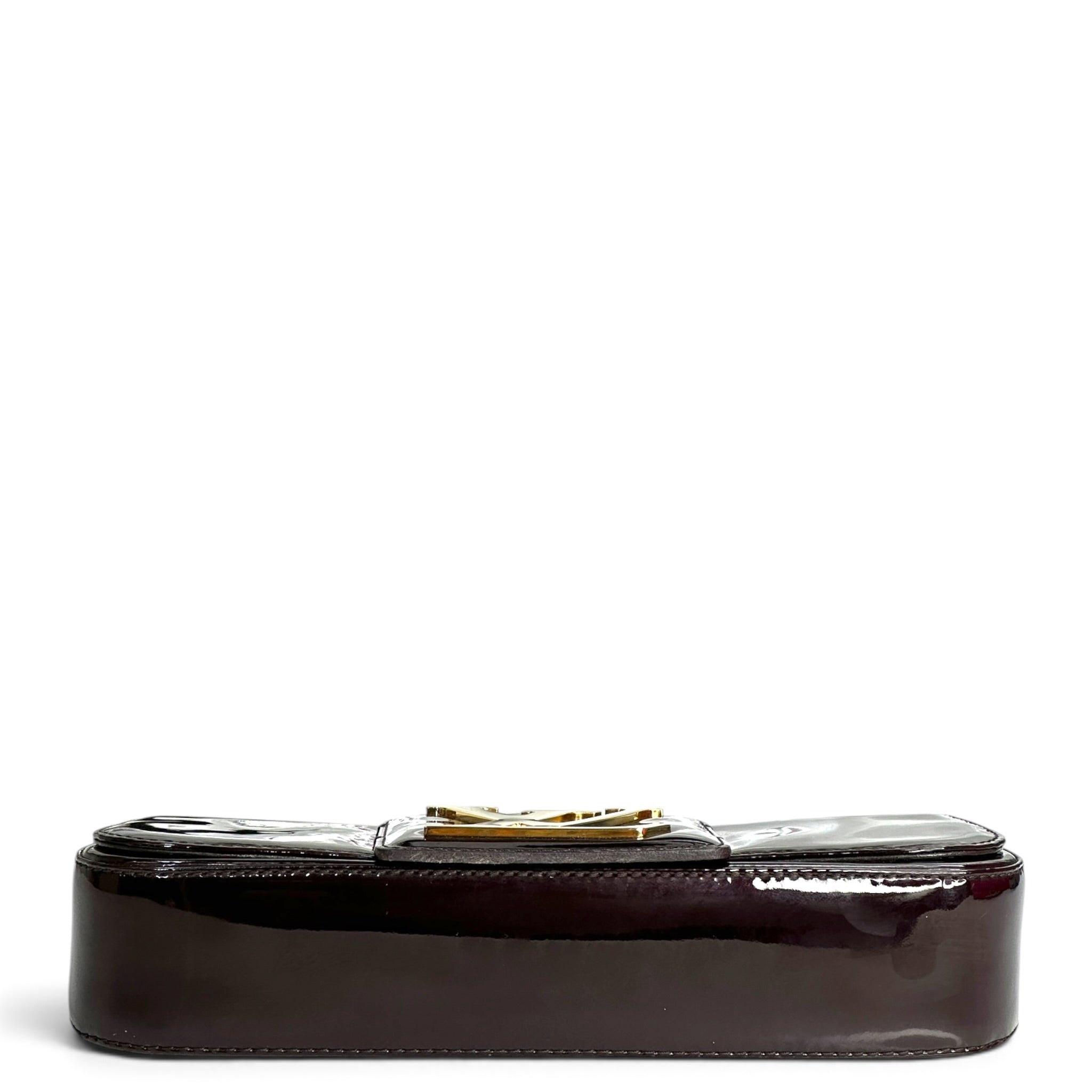 lv Clutch