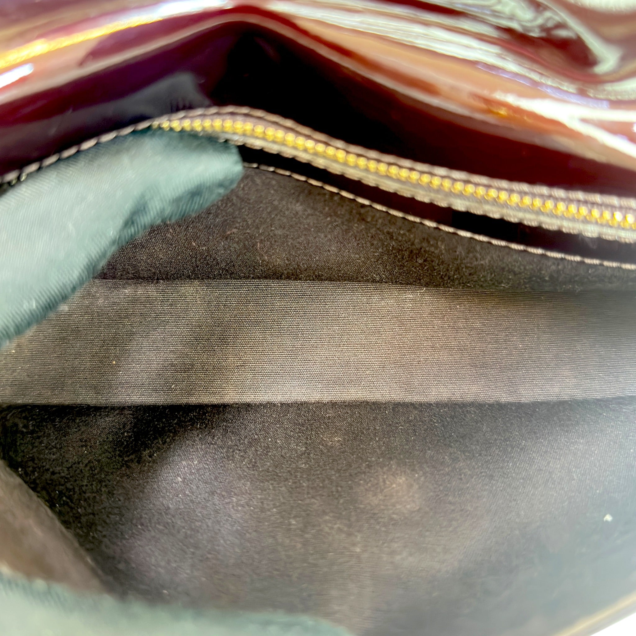 lv Clutch