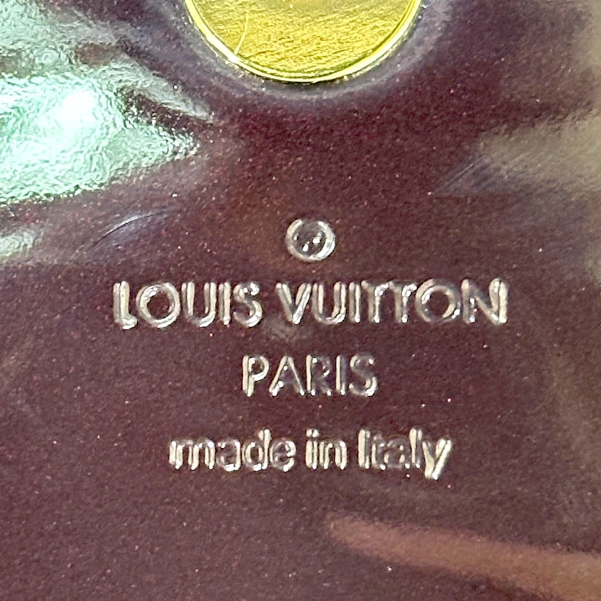 lv Clutch