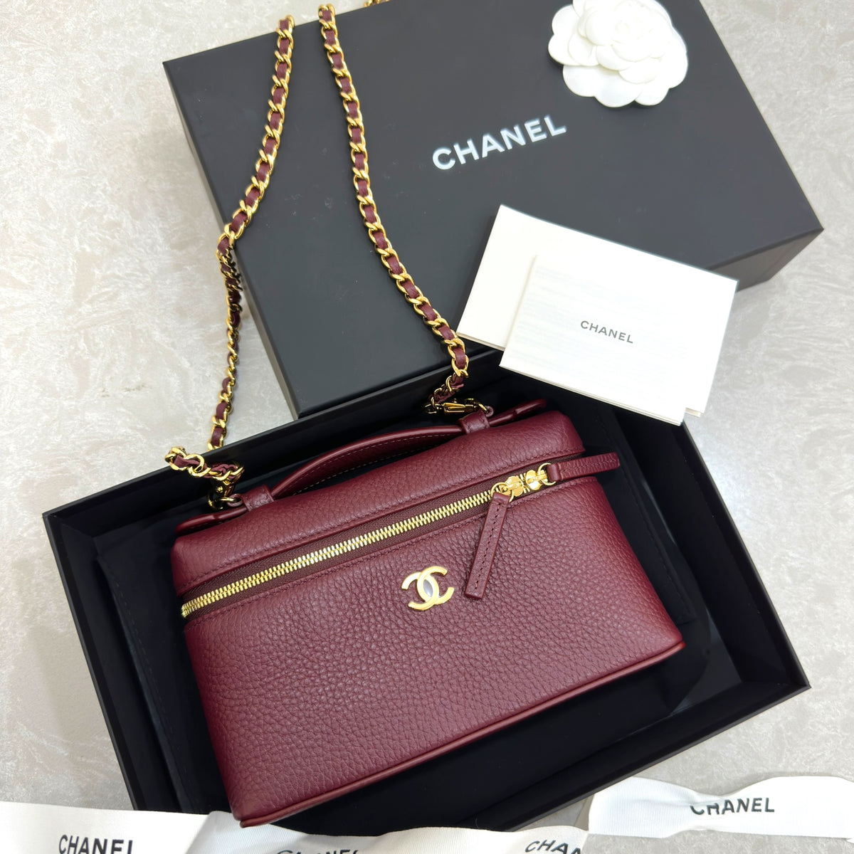 Chanel Slim Vanity maroon calfskin Case
