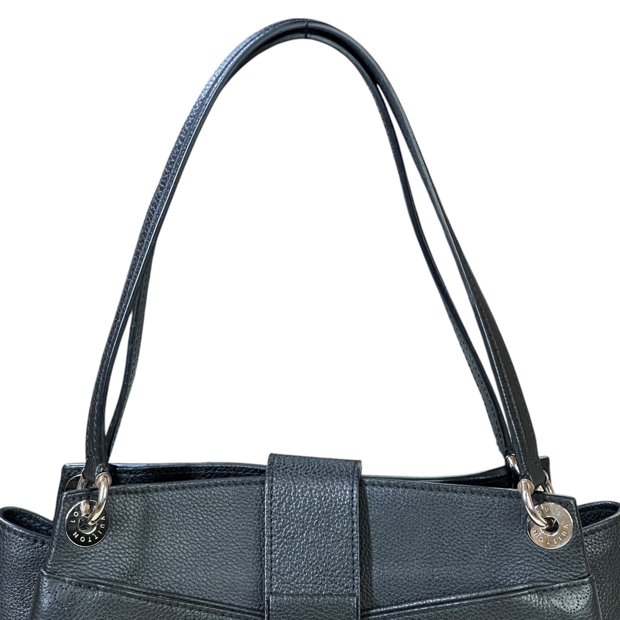 Louis Vuitton Sevres Bag Black Mahina Leather