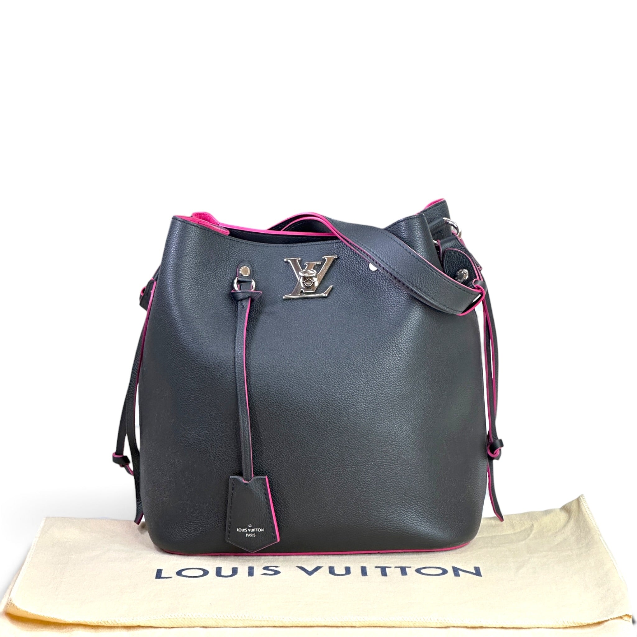 Louis Vuitton Black Leather Lockme Bucket Shoulder Bag