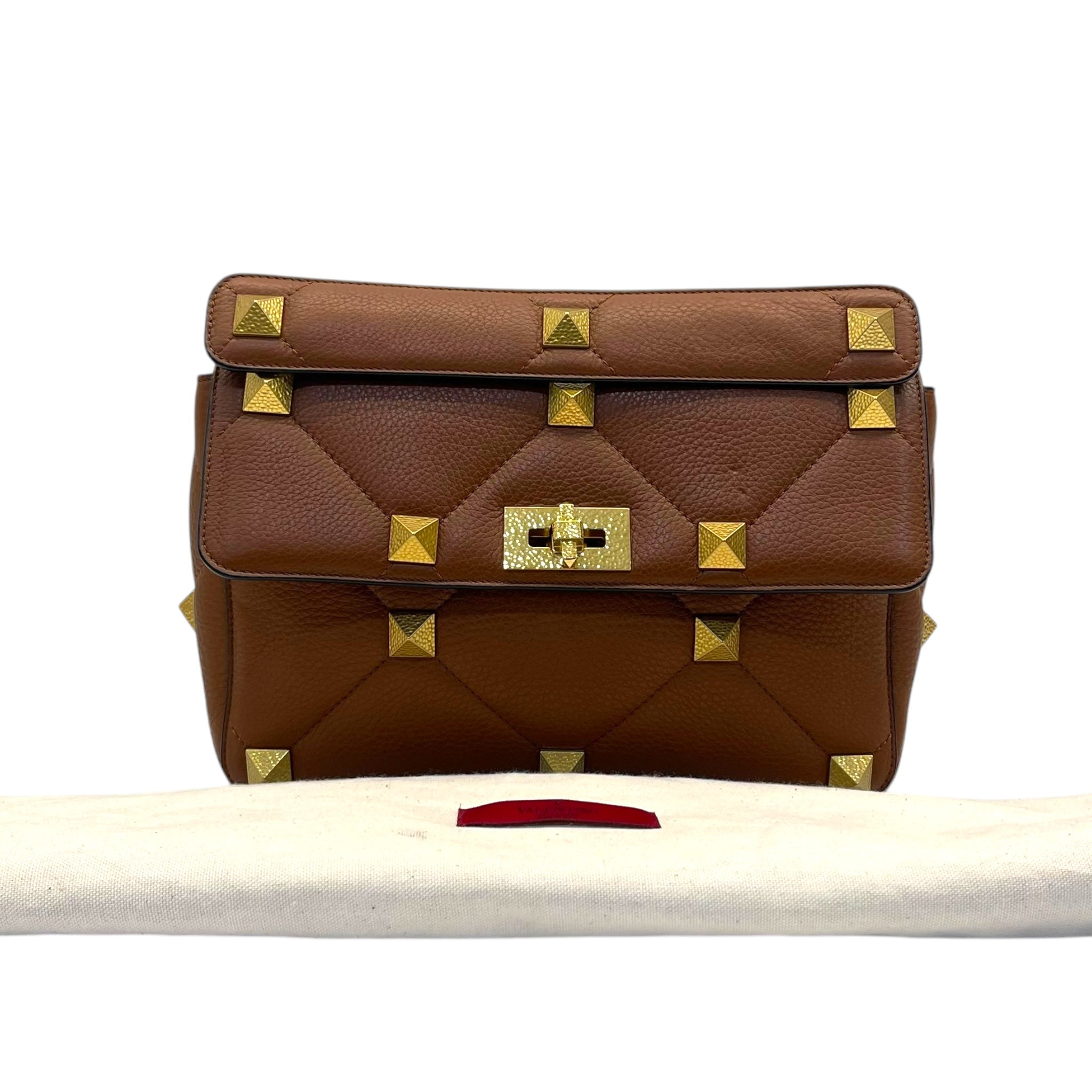 Valentino Nappa Rockstud Medium