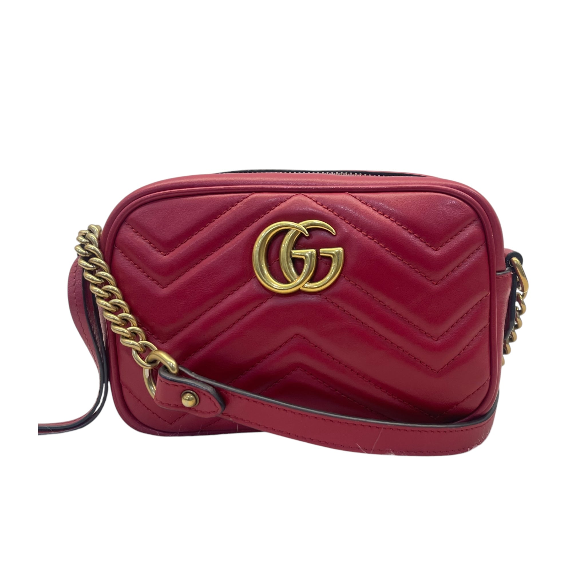 Gucci GG Marmont Leather Handbag in Red