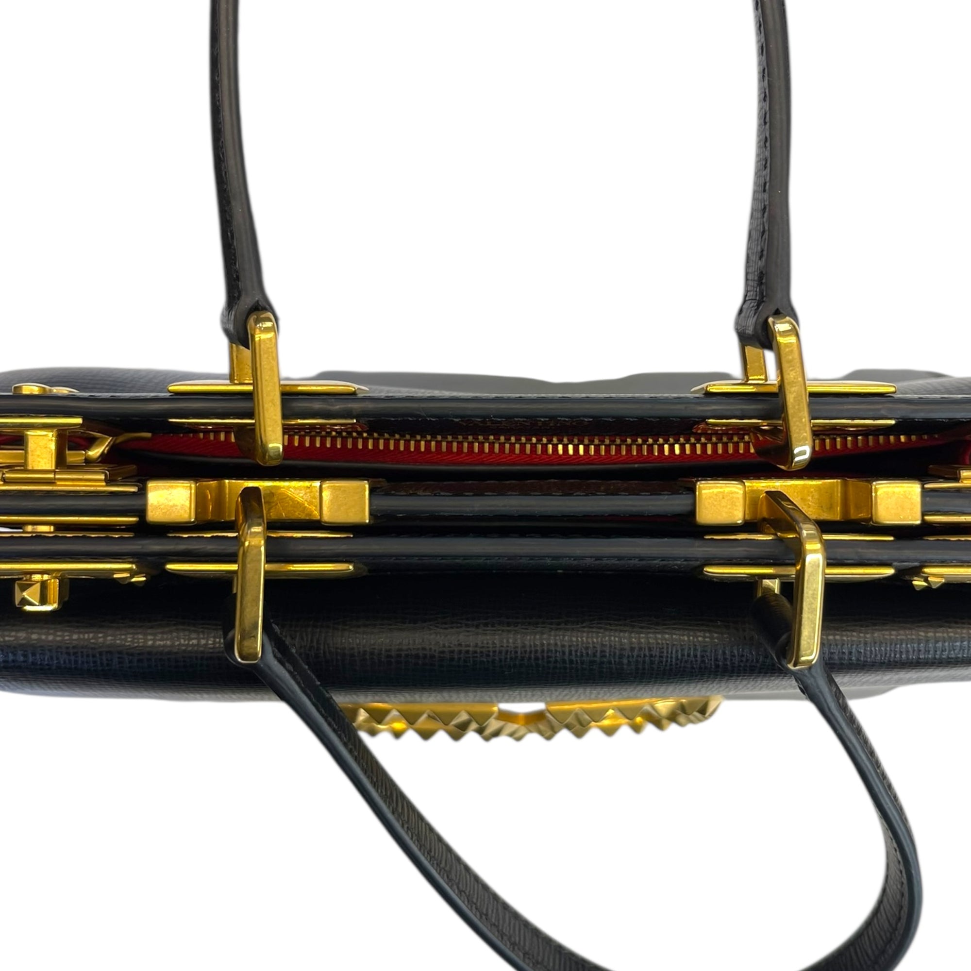 Valentino Garavani Rockstud Alcove Shoulder Bag Black Leather