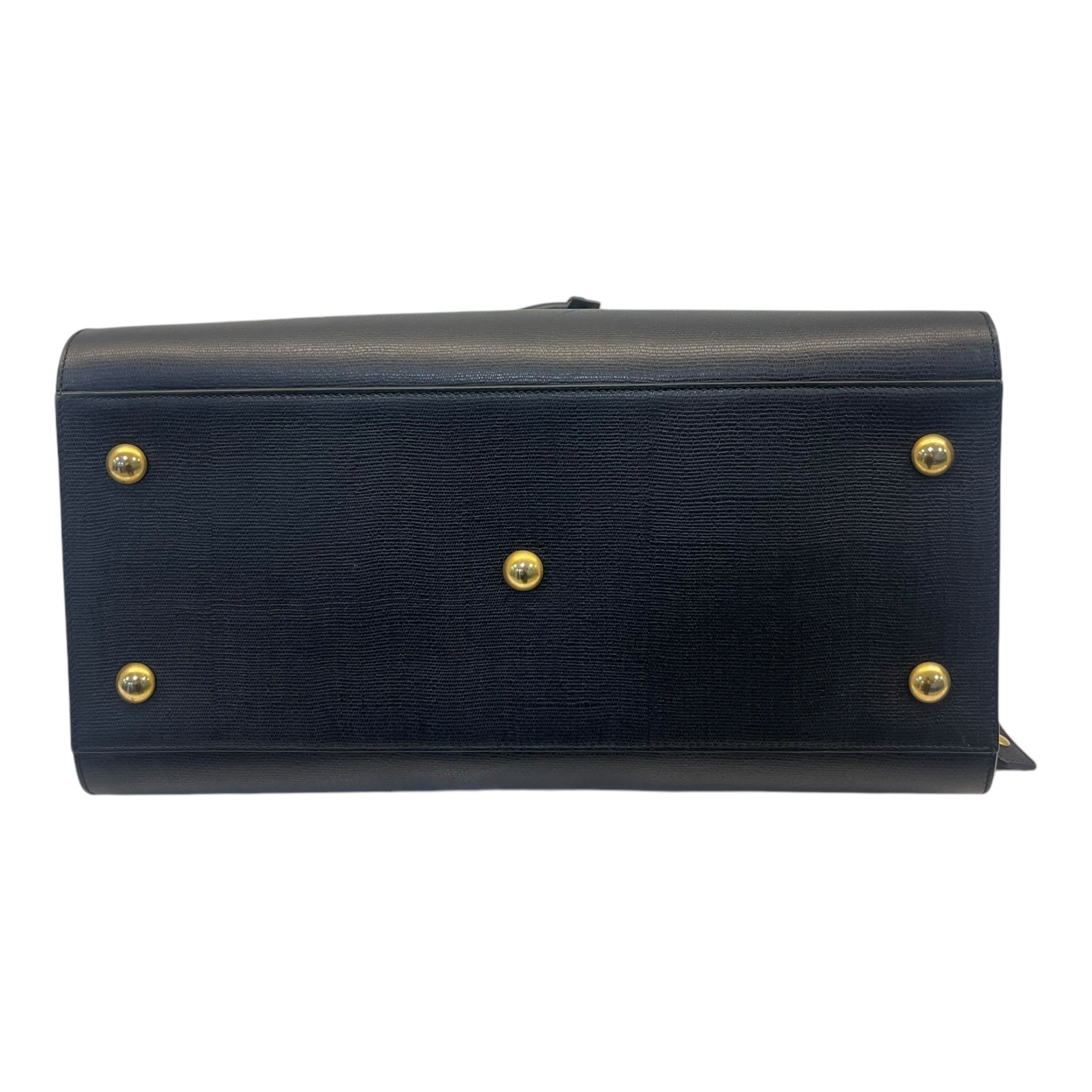 Yves Saint Laurent Cabas Bag in Black