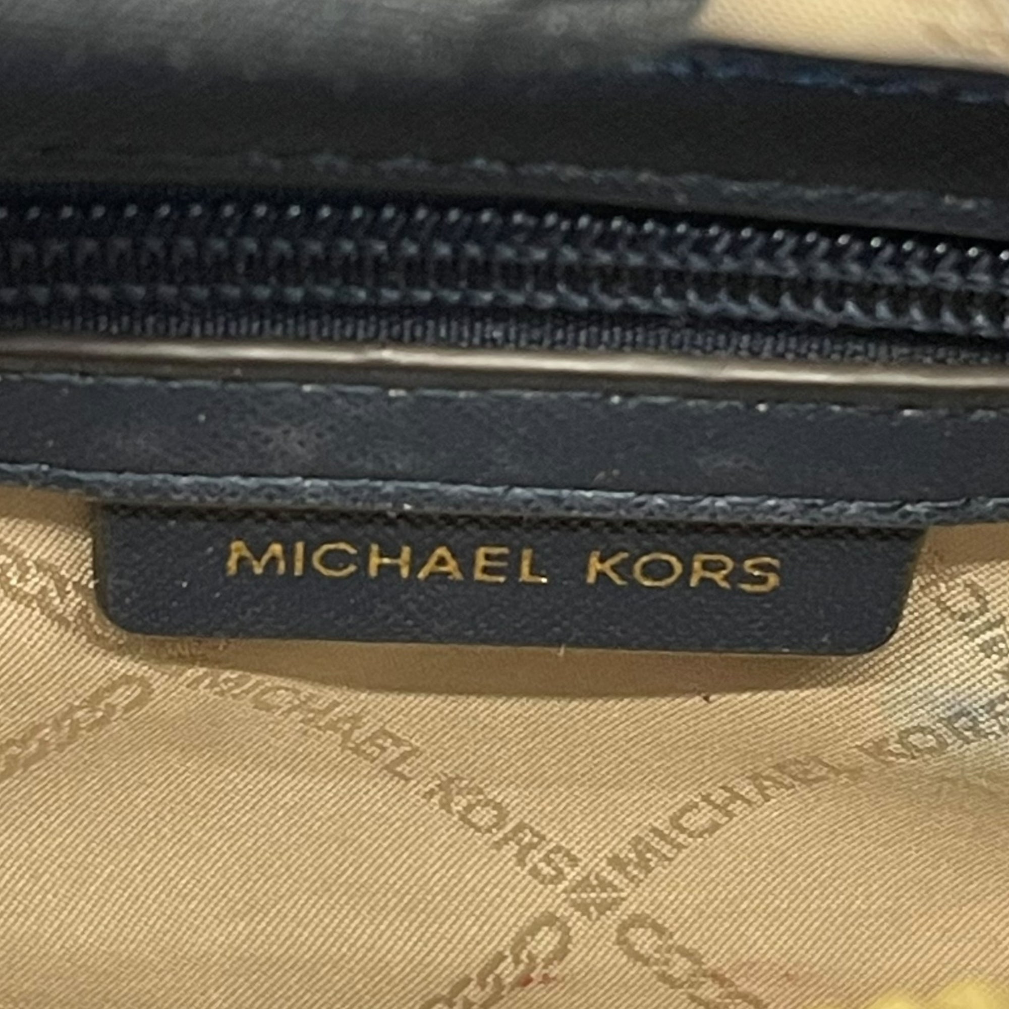 Michael Kors Crossbody Bag