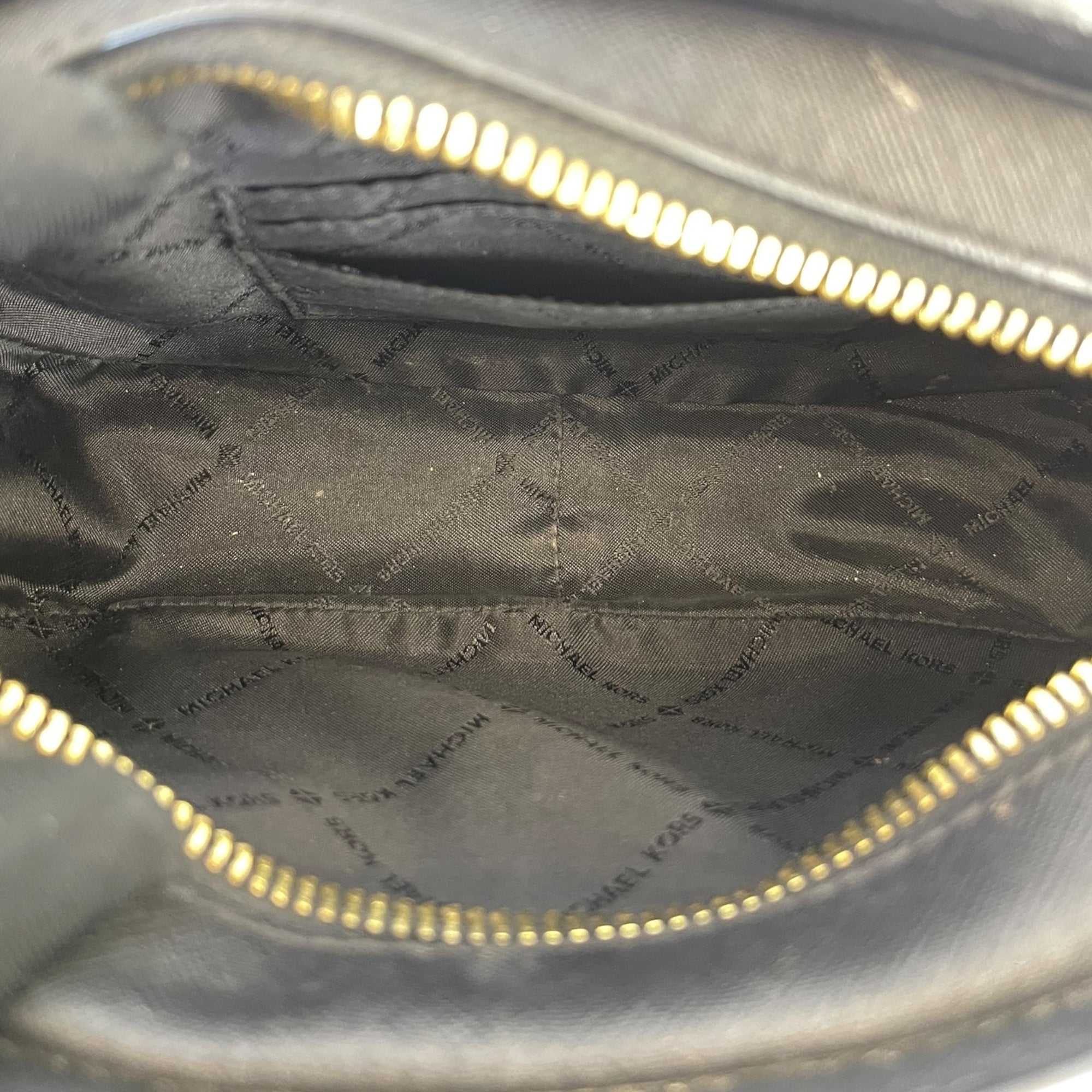 Michael Kors Jet Set Travel Saffiano Leather Crossbody Bag