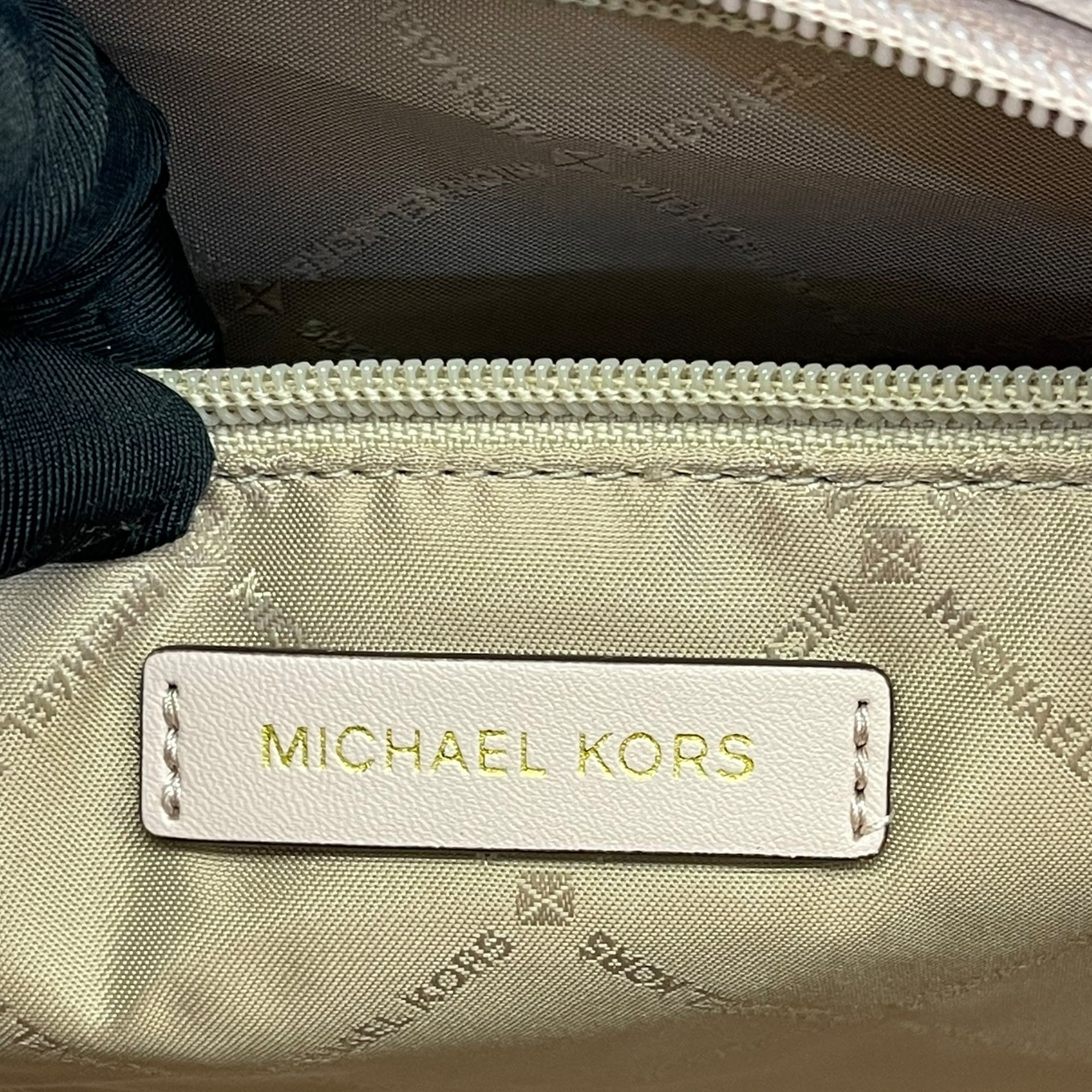 Michael Kors Jet Set Large Printed Signature Logo Tote Bag
