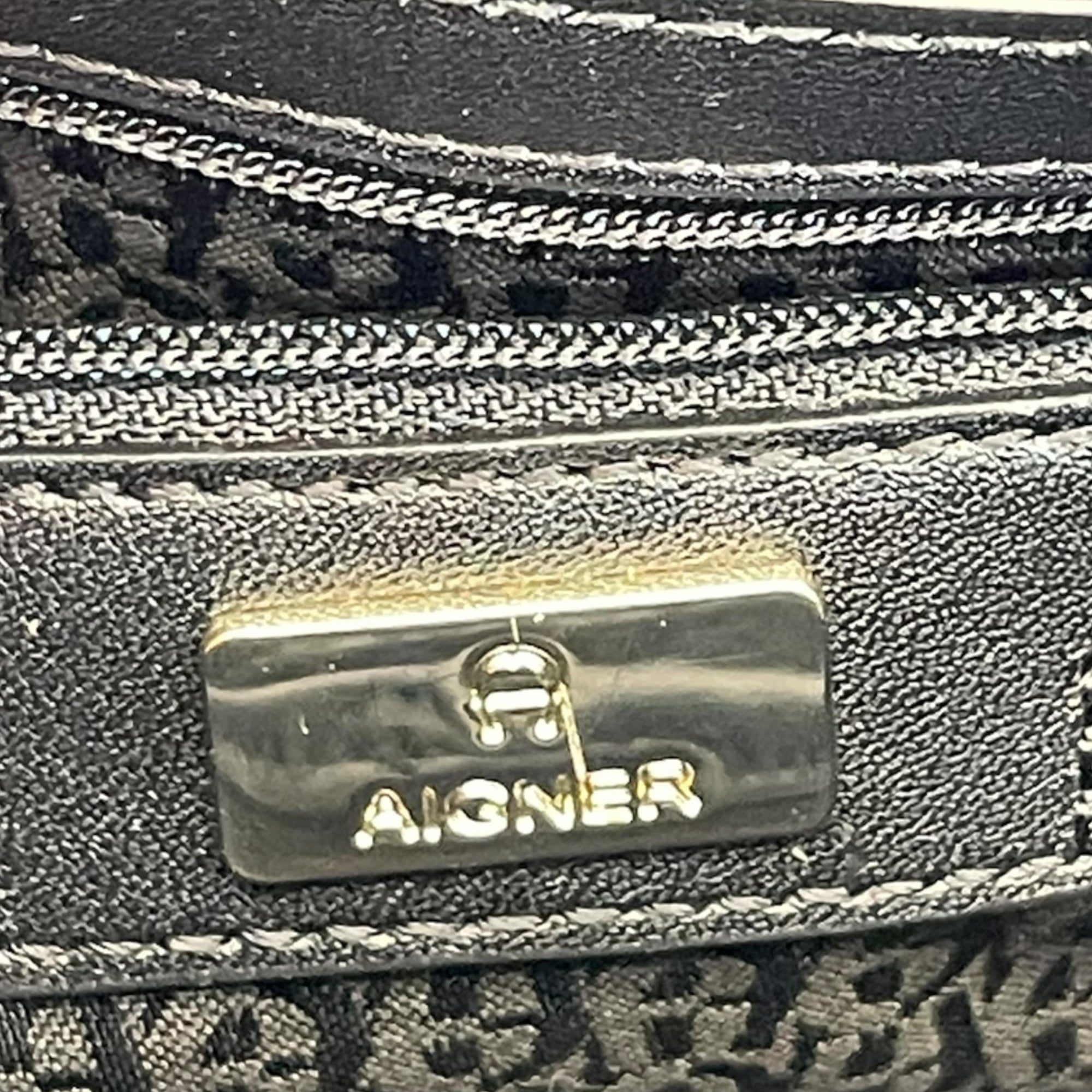 Aigner Diadora Shoulder Bag Black Quilted Leather