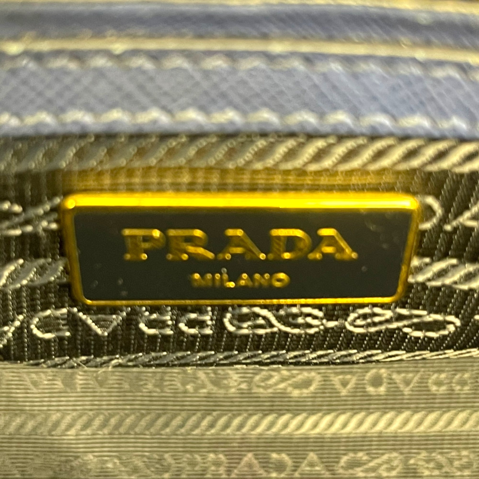 Prada Saffiano Galleria 2way Tote Bag