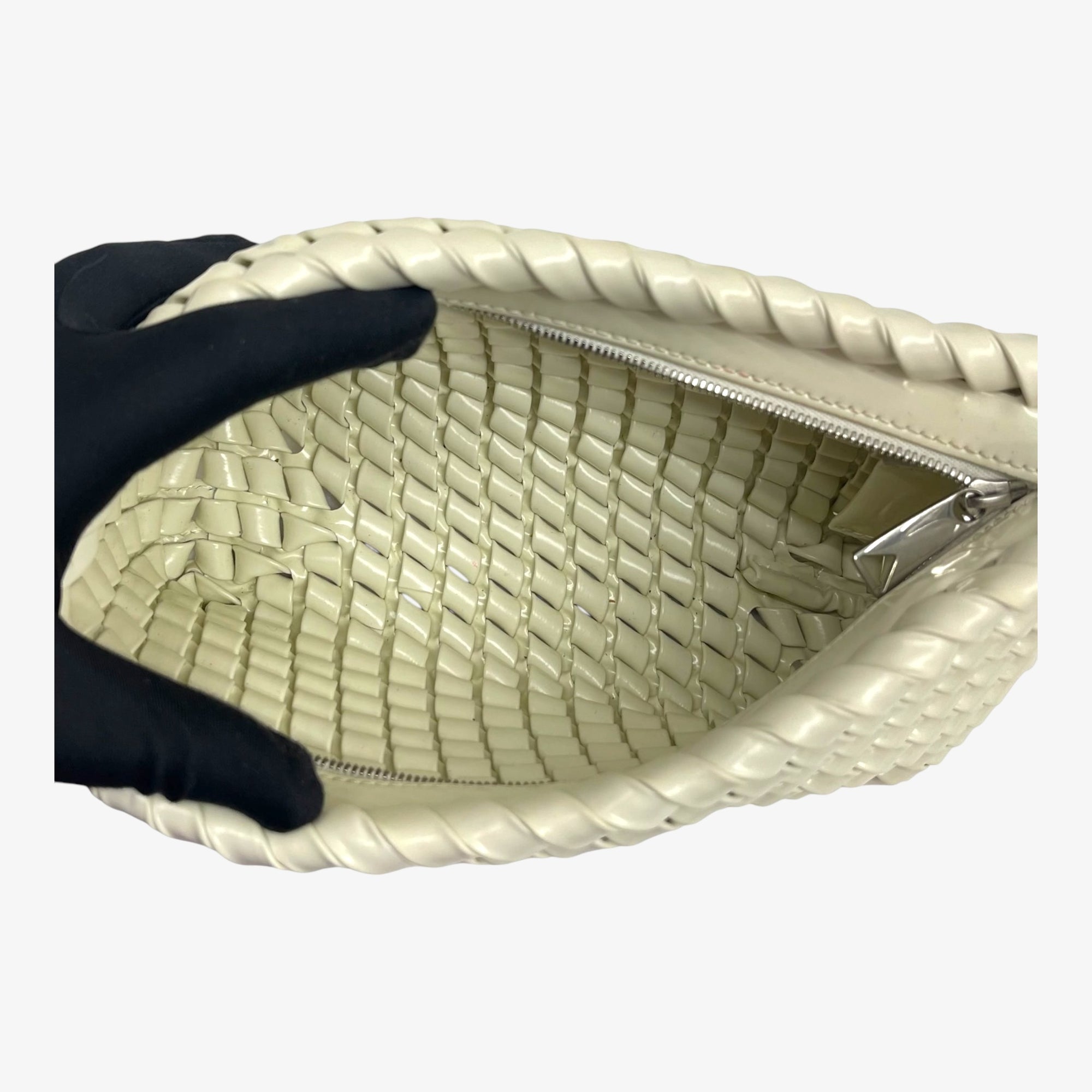 Bottega Veneta White Intrecciato Leather Structure Clutch