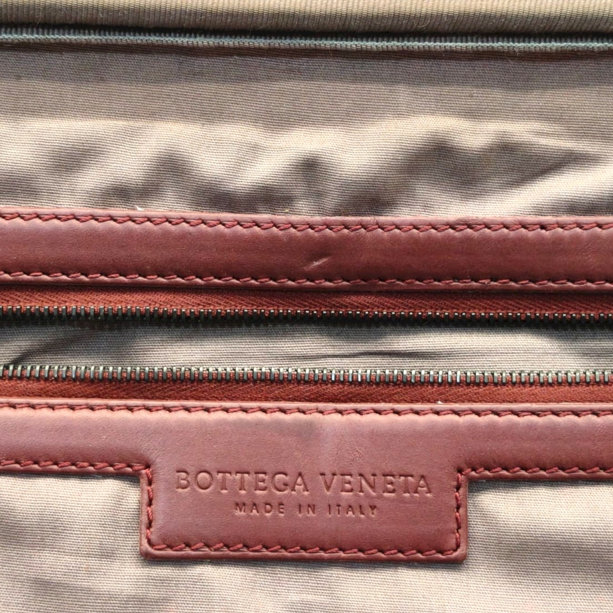 Bottega Veneta Trolley VN Leather Suitcase Red