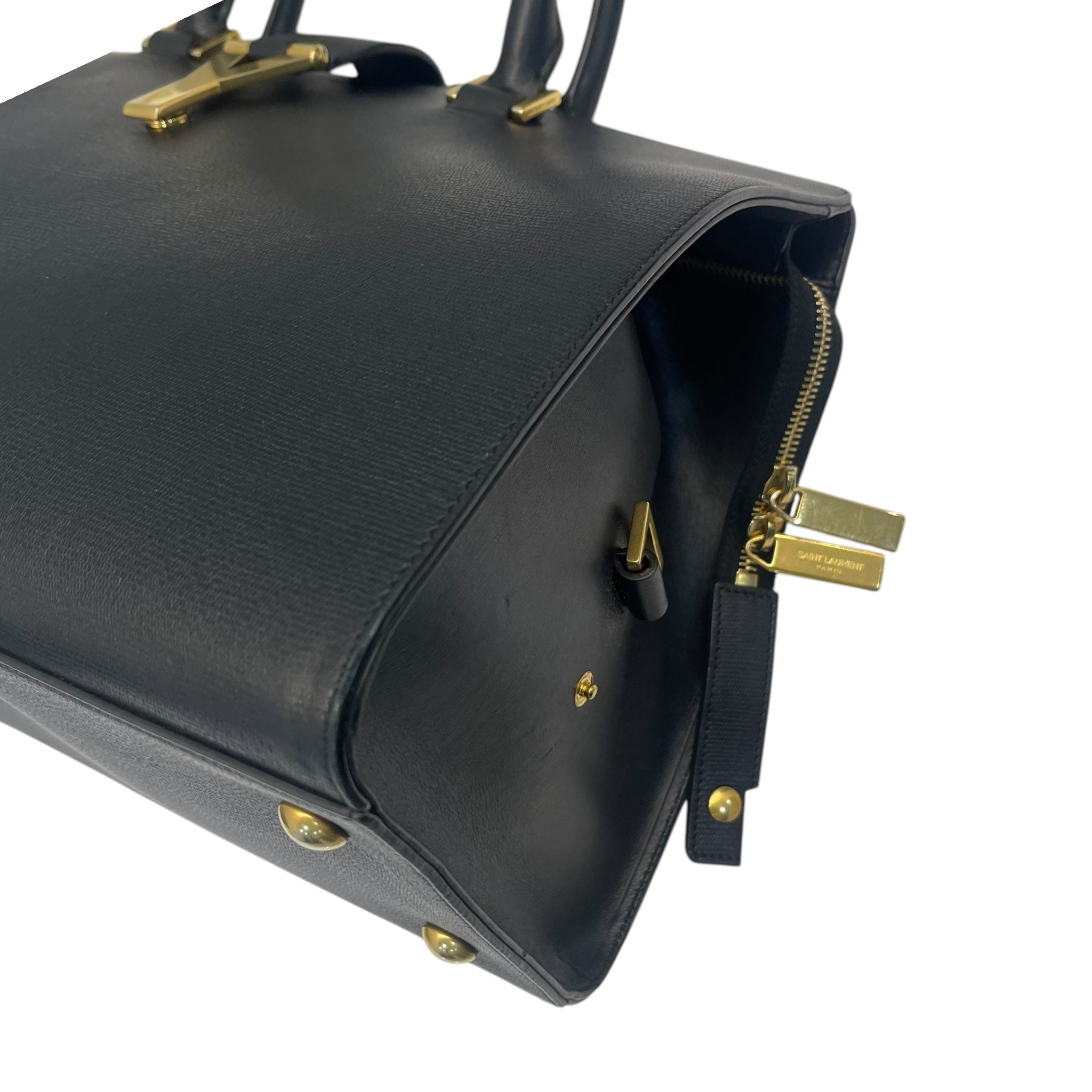 Yves Saint Laurent Cabas Bag in Black