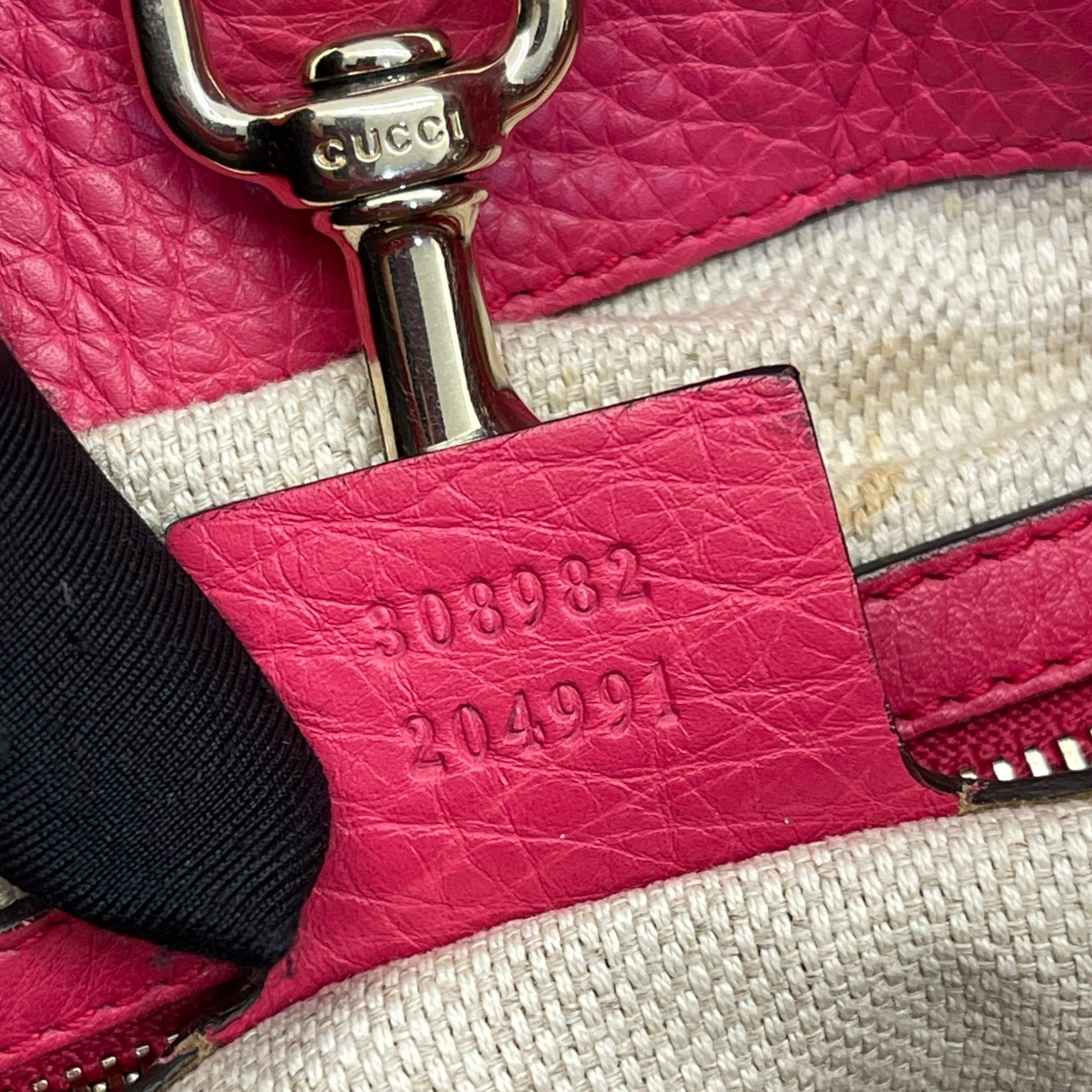 Gucci Medium Soho Chain Tote Fuchsia Pebbled Leather