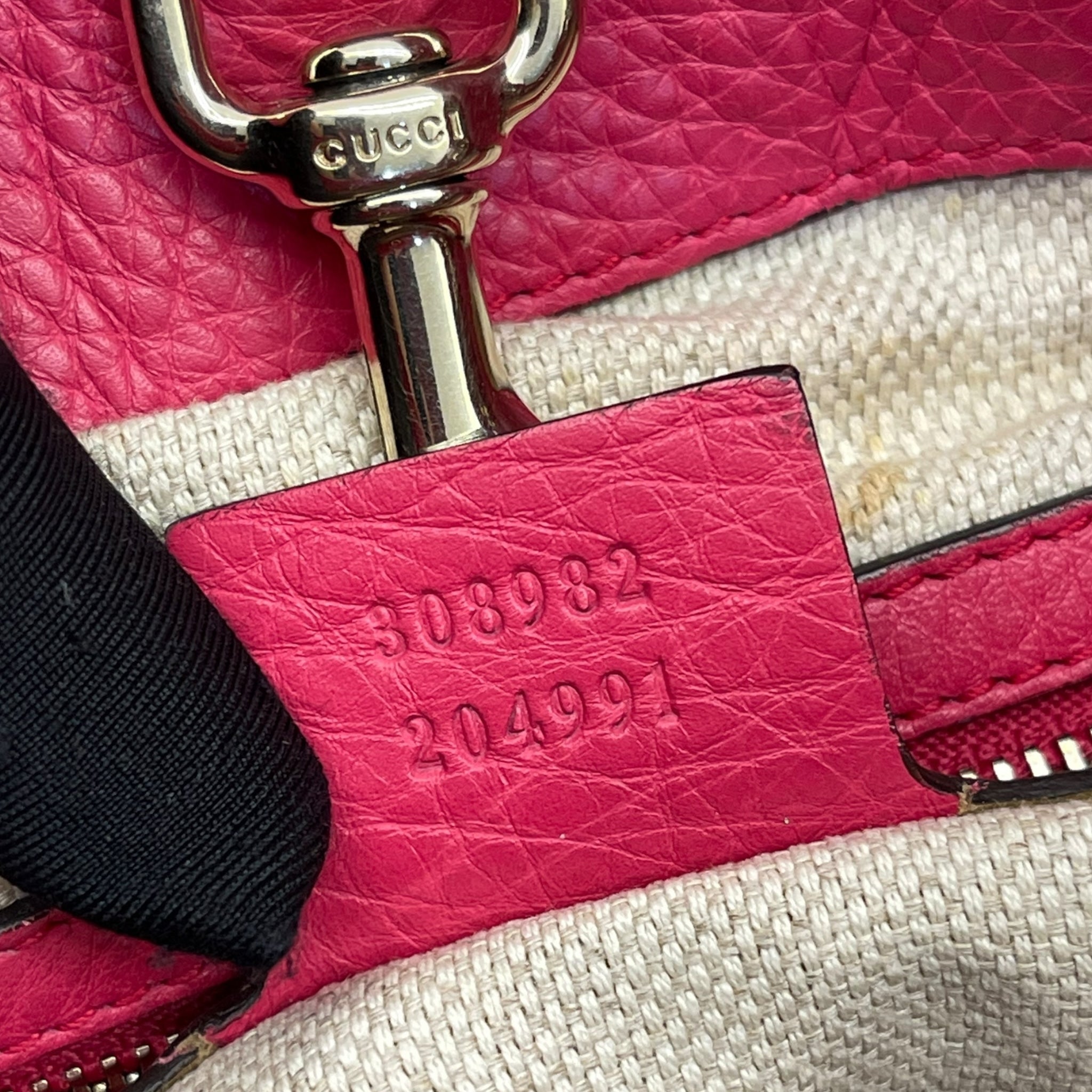 Gucci Medium Soho Chain Tote Fuchsia Pebbled Leather