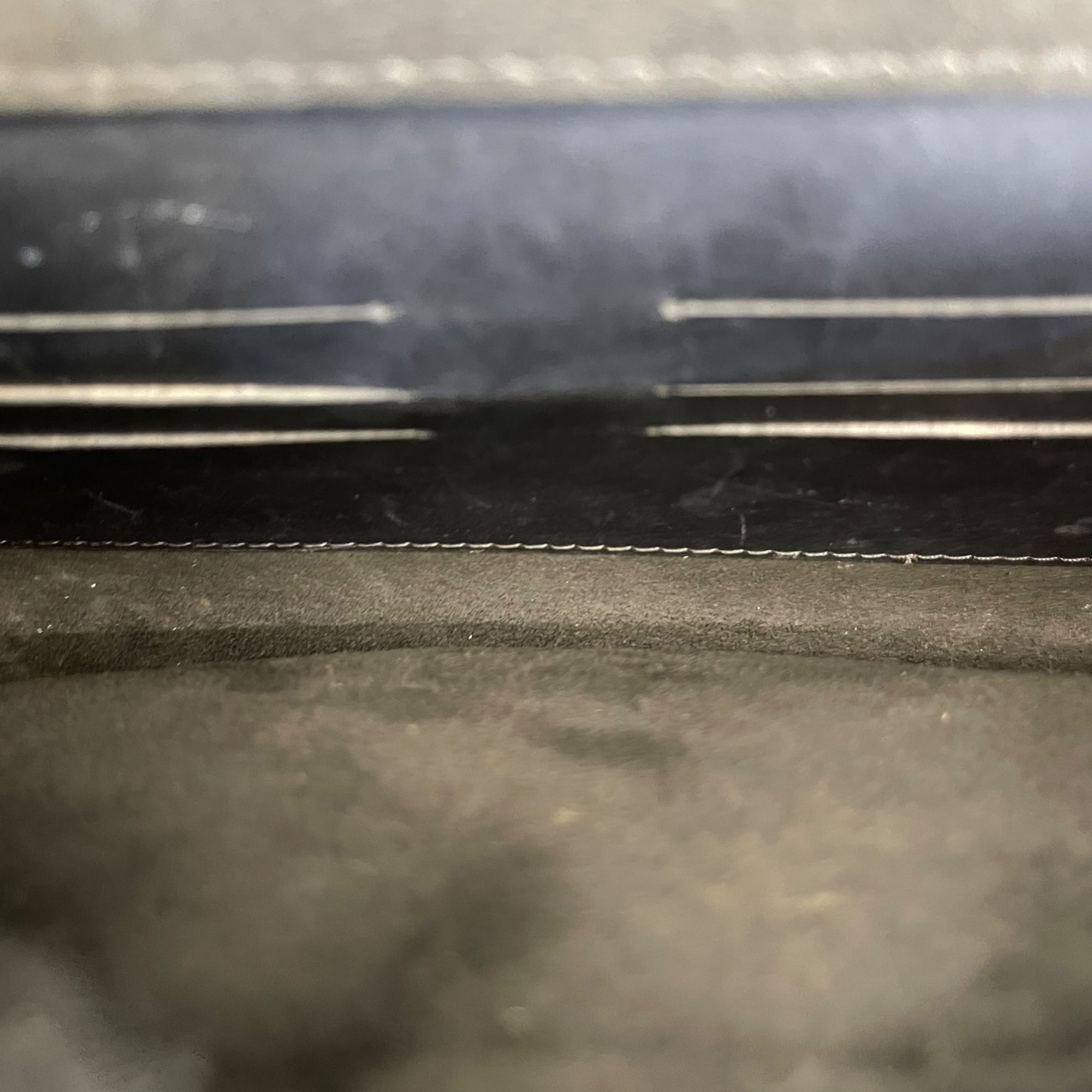 Louis Vuitton Chain Louise GM bag Black Leather