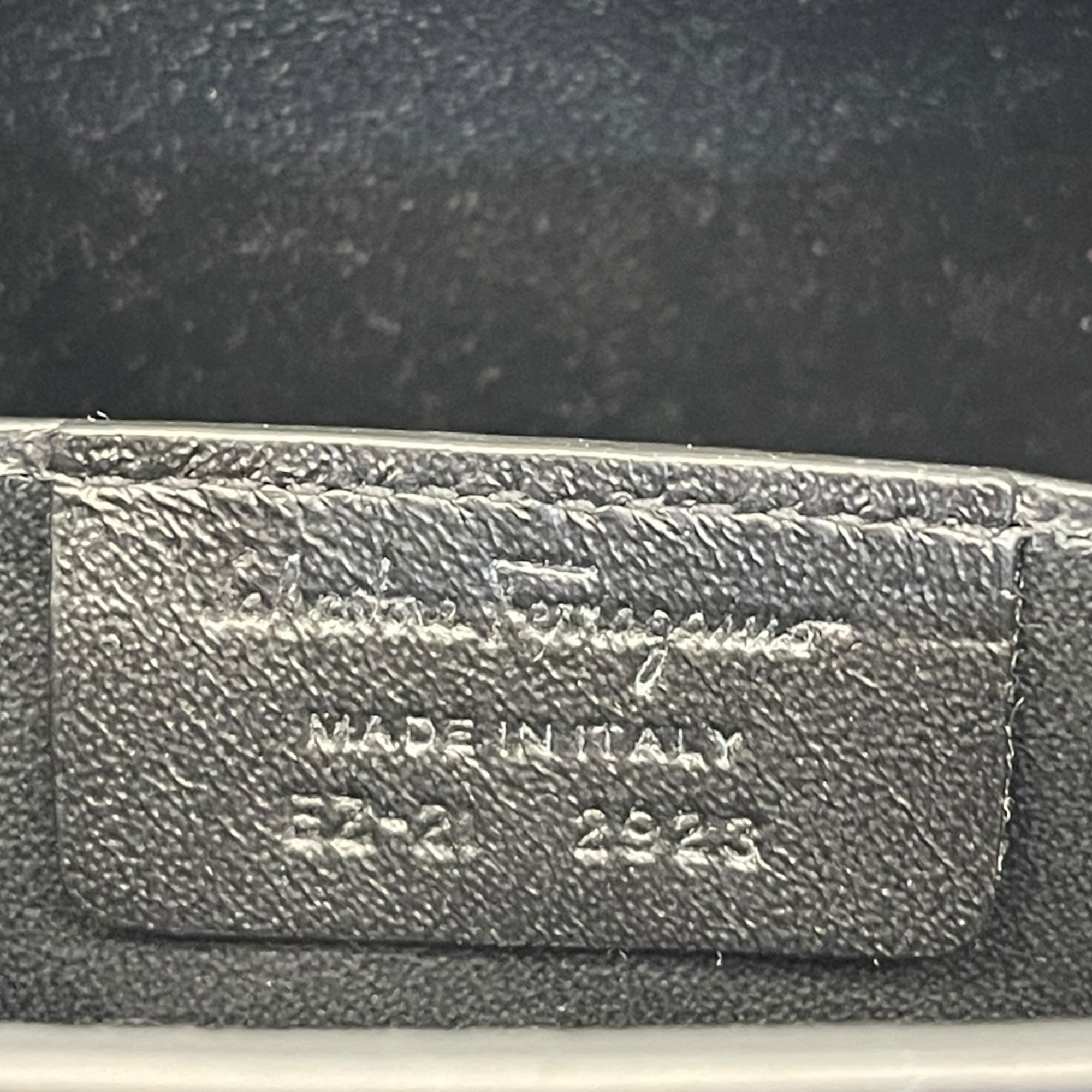 Salvatore Ferragamo Trifolio Black Leather Shoulder Bag Gold-tone Gancini Clasp