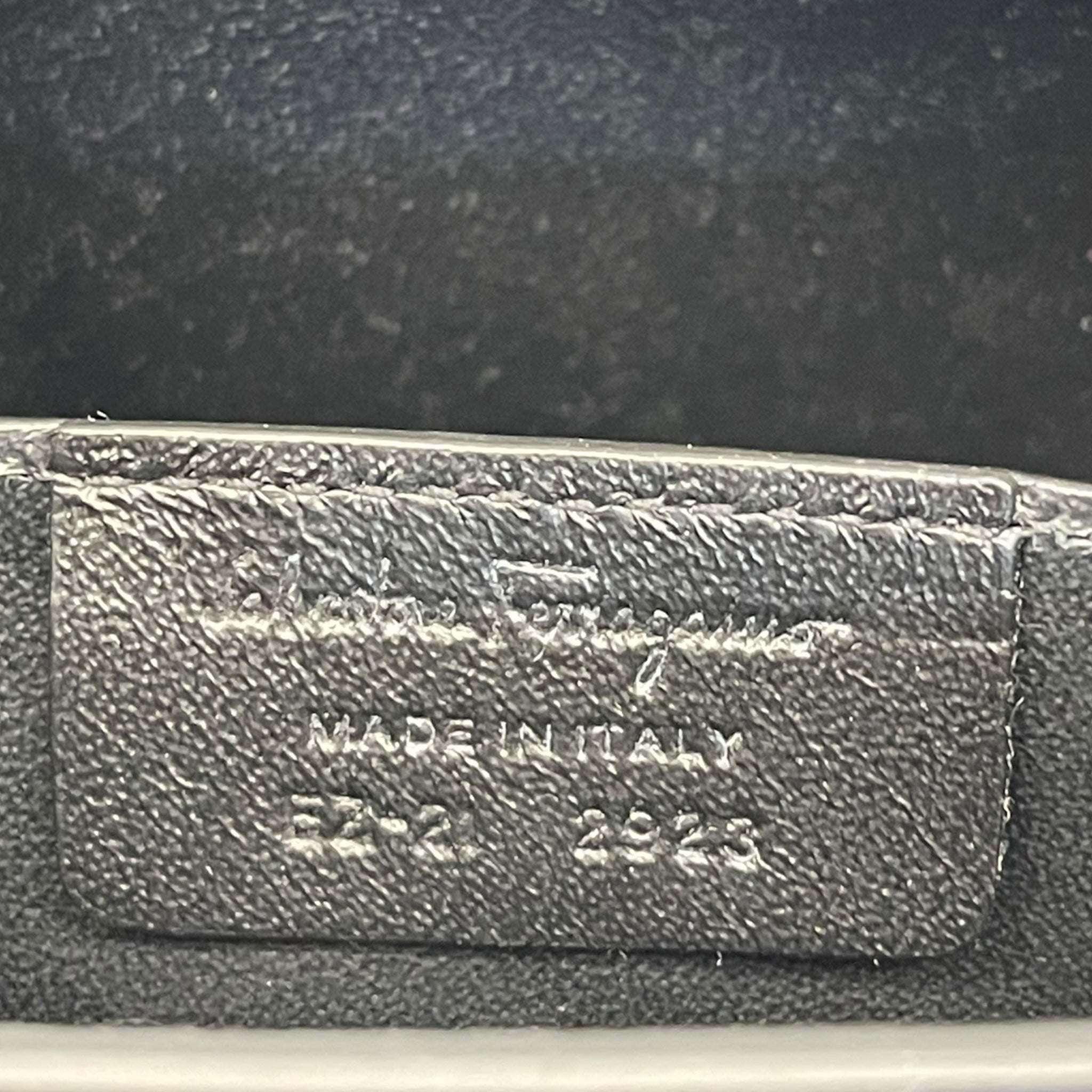 Salvatore Ferragamo Trifolio Black Leather Shoulder Bag Gold-tone Gancini Clasp