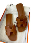 Hermès Oran EU 38 (Tan)