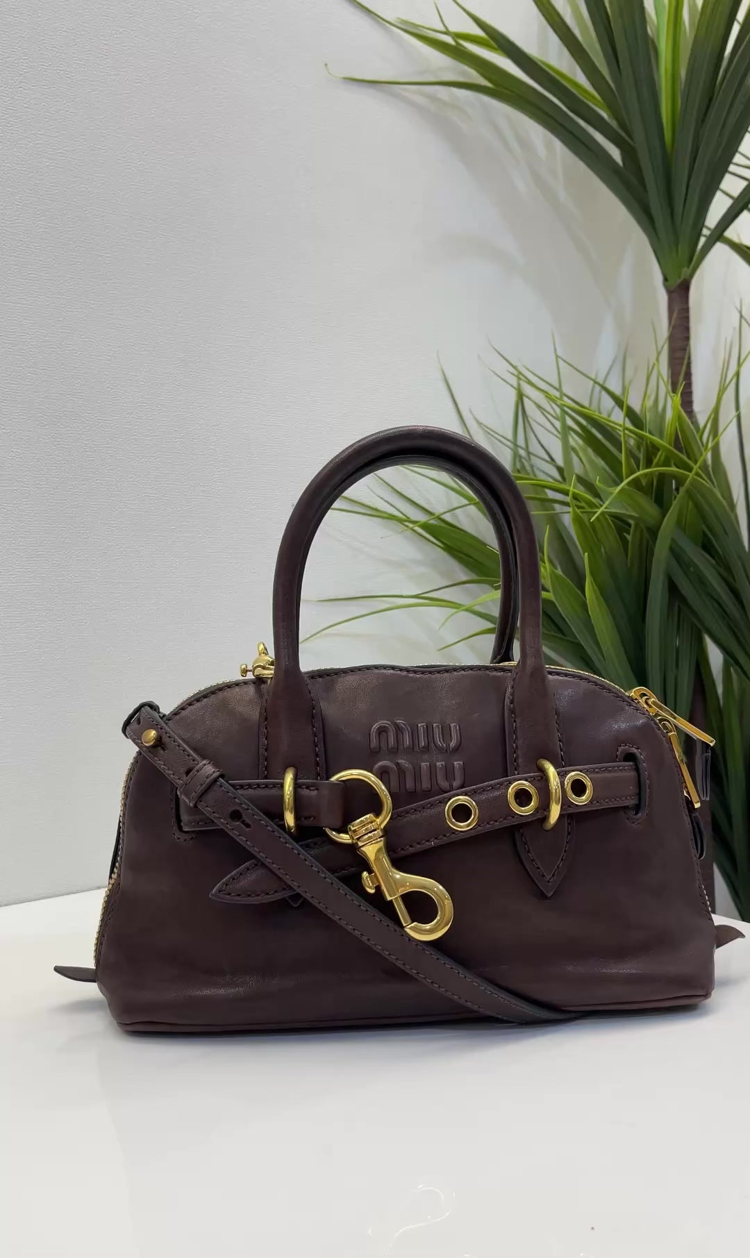 Buy Miu Miu Pink Matelasse Nappa Leather Crystal Tote from MIU MIU